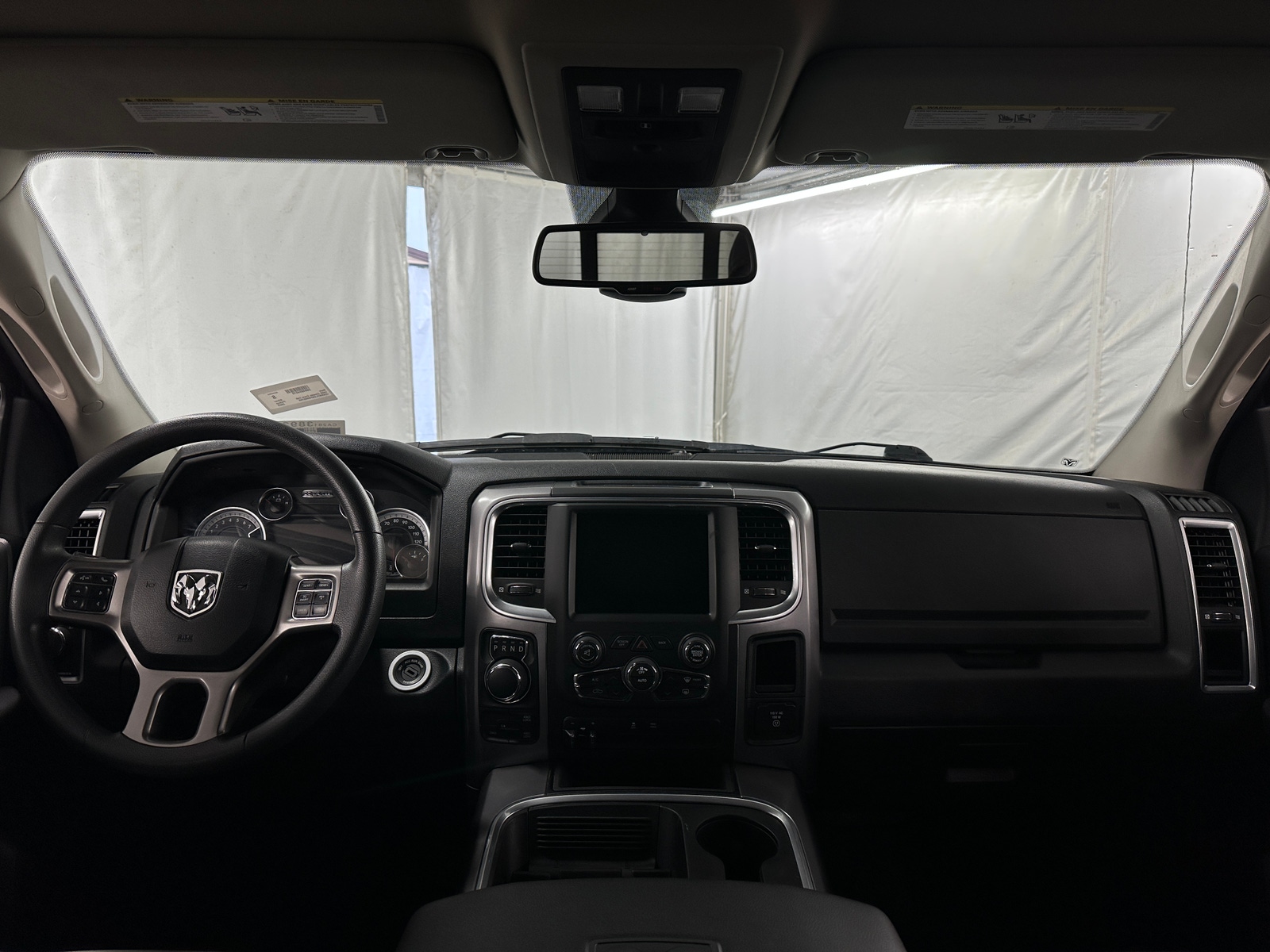 Thumbnail: 2023 RAM 1500 Classic - 3