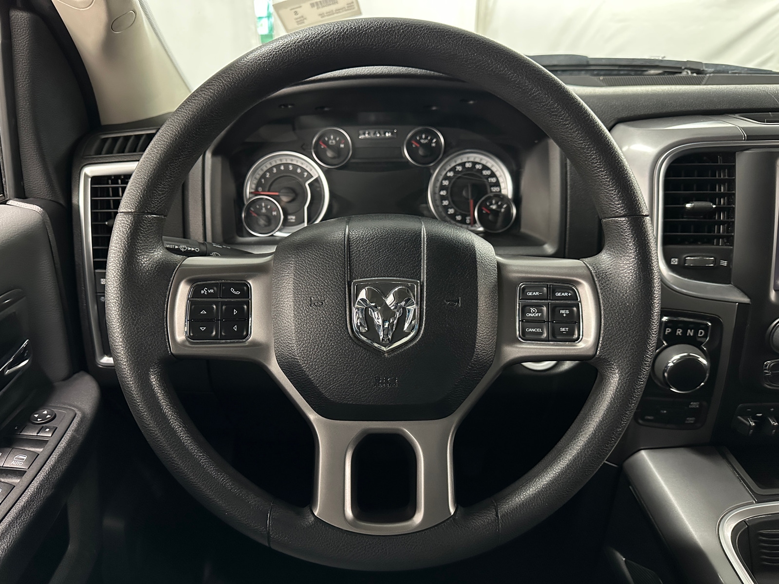 Thumbnail: 2023 RAM 1500 Classic - 5