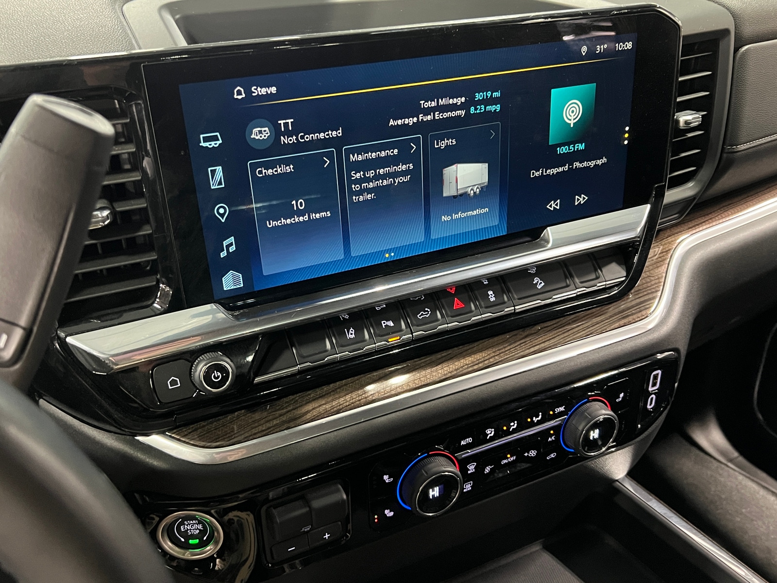 Thumbnail: 2024 Chevrolet Silverado 2500 - 3