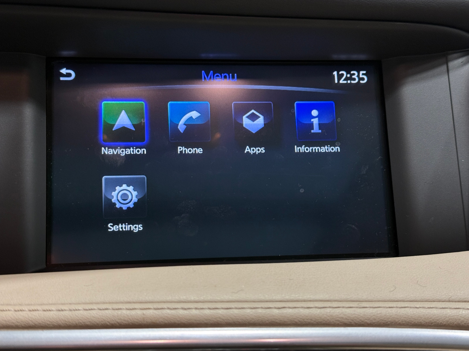 Thumbnail: 2019 INFINITI QX30 - 3