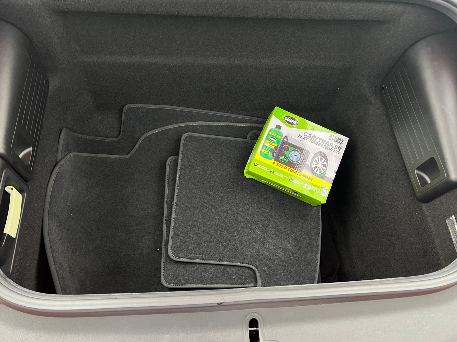 Thumbnail: 2018 Porsche 911 - 4