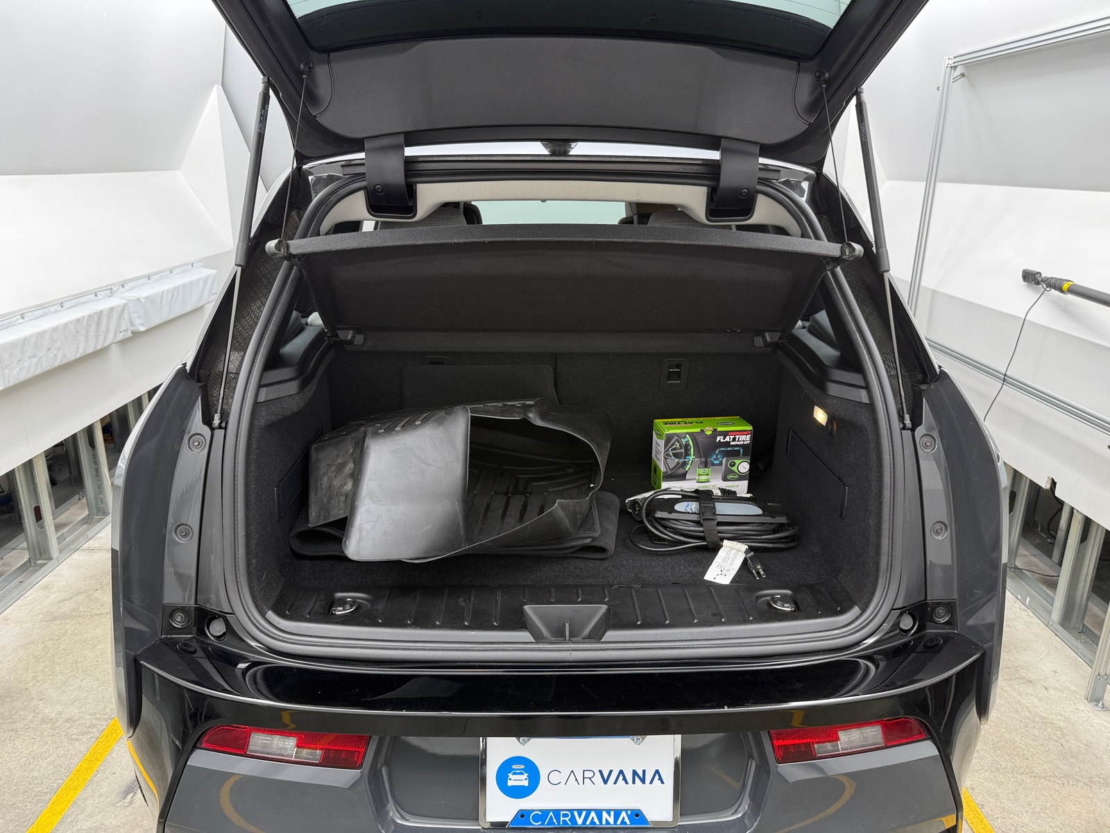 Thumbnail: 2015 BMW i3 - 6