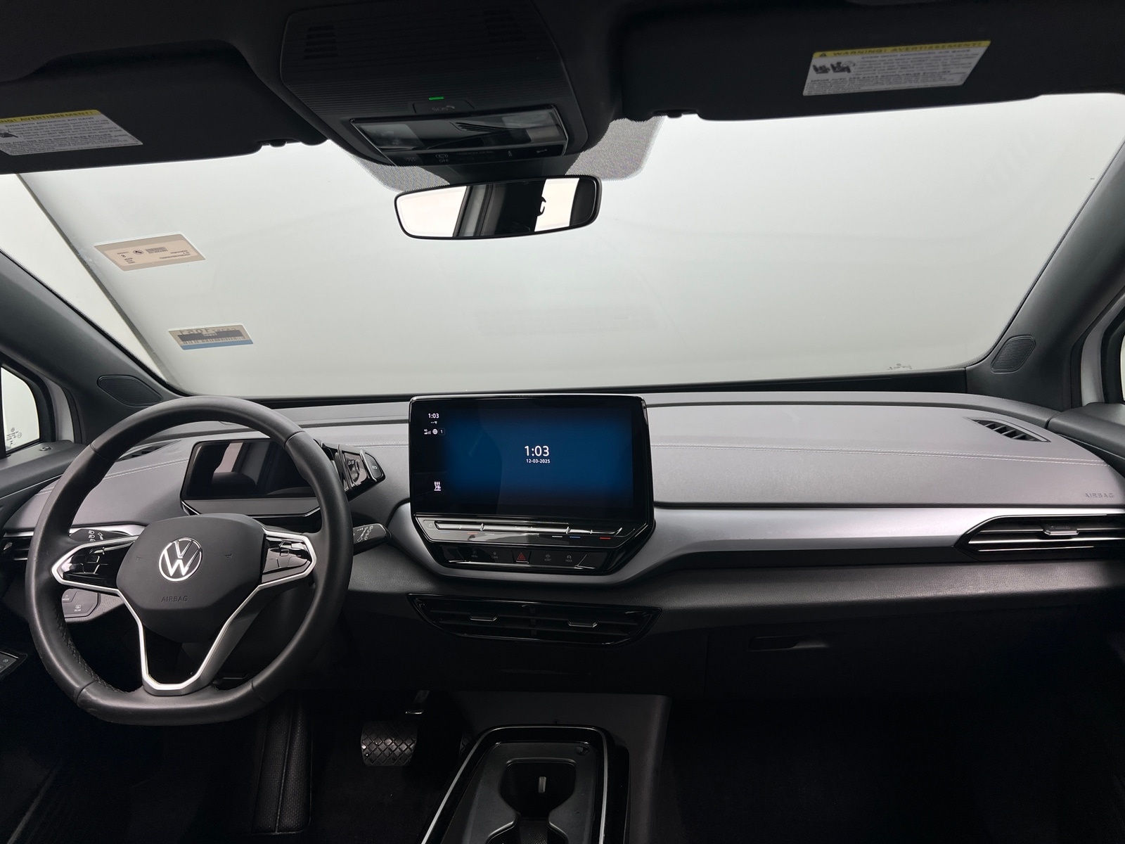 Thumbnail: 2023 Volkswagen ID.4 - 3