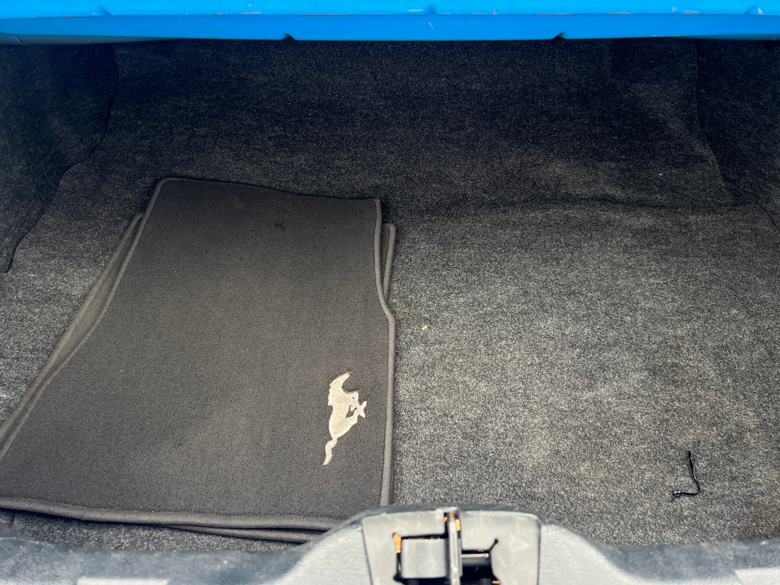 Thumbnail: 2012 Ford Mustang - 6