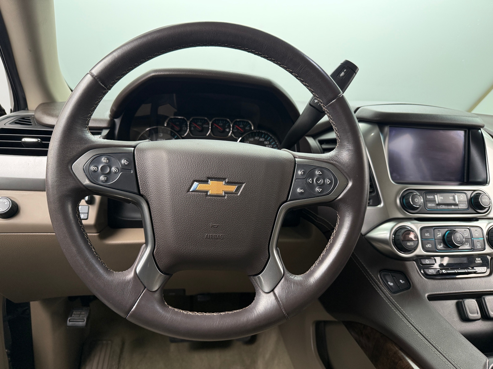 Thumbnail: 2015 Chevrolet Tahoe - 4