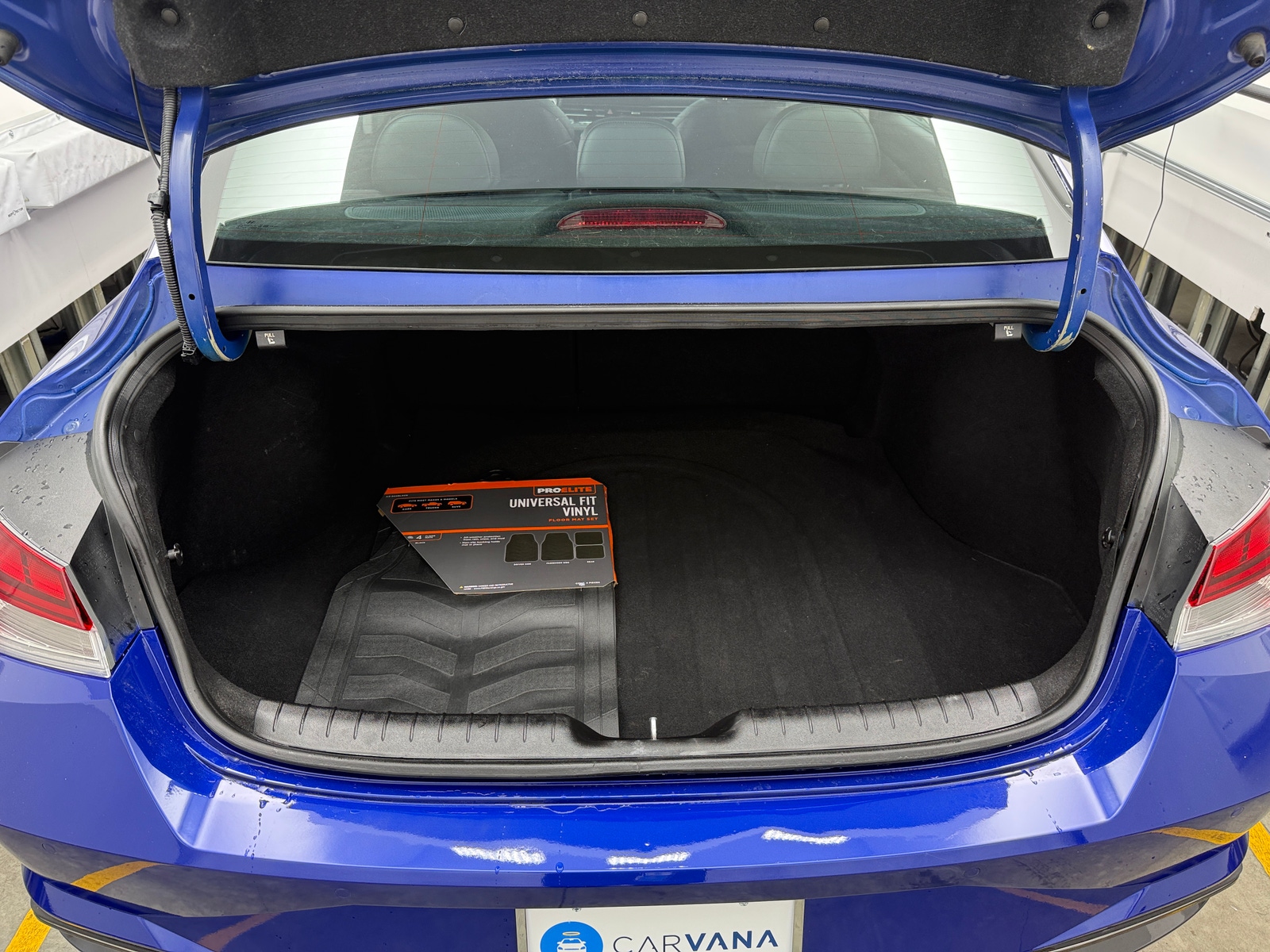 Thumbnail: 2023 Hyundai Elantra - 6