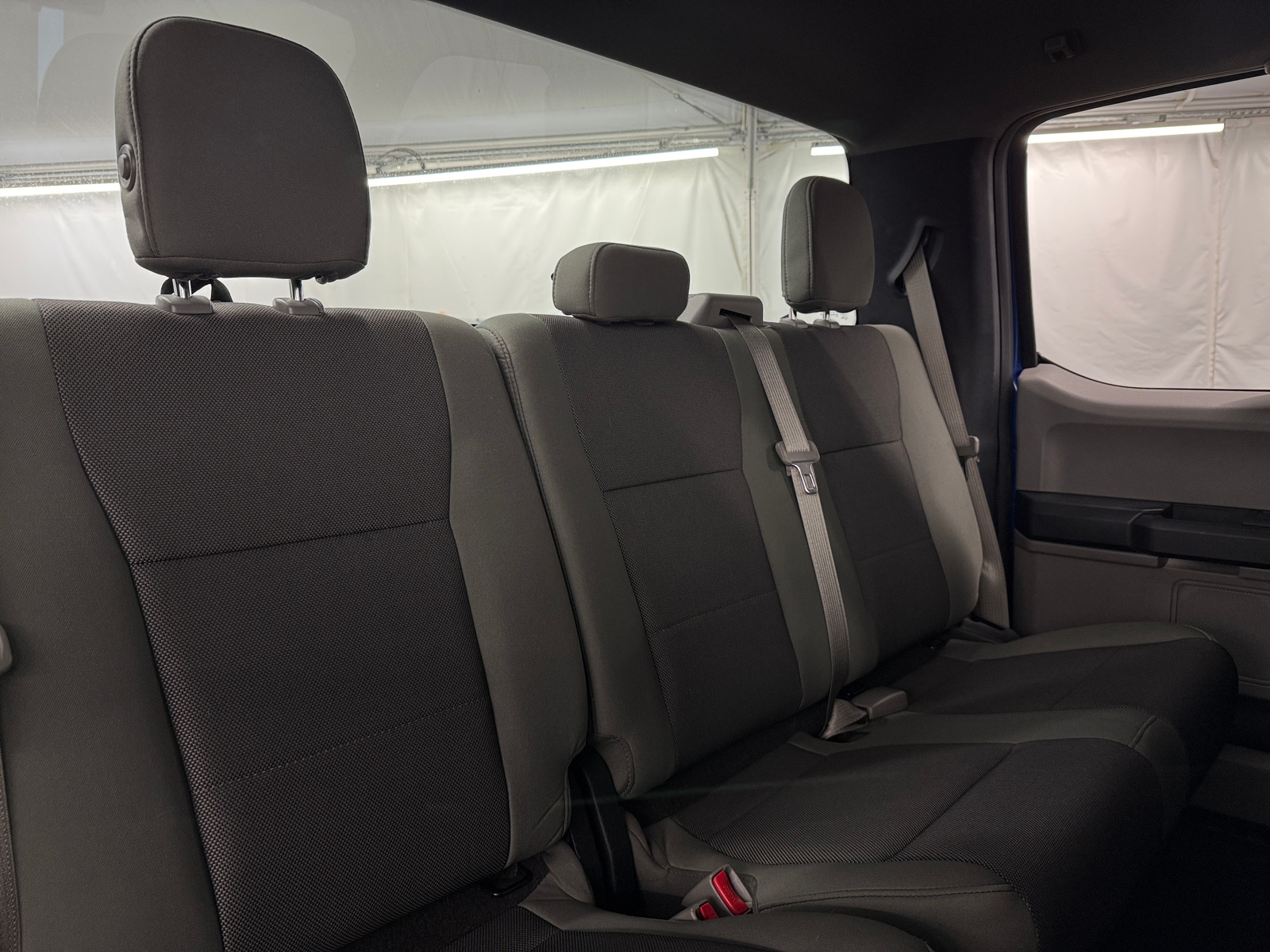 Thumbnail: 2016 Ford Econoline - 6