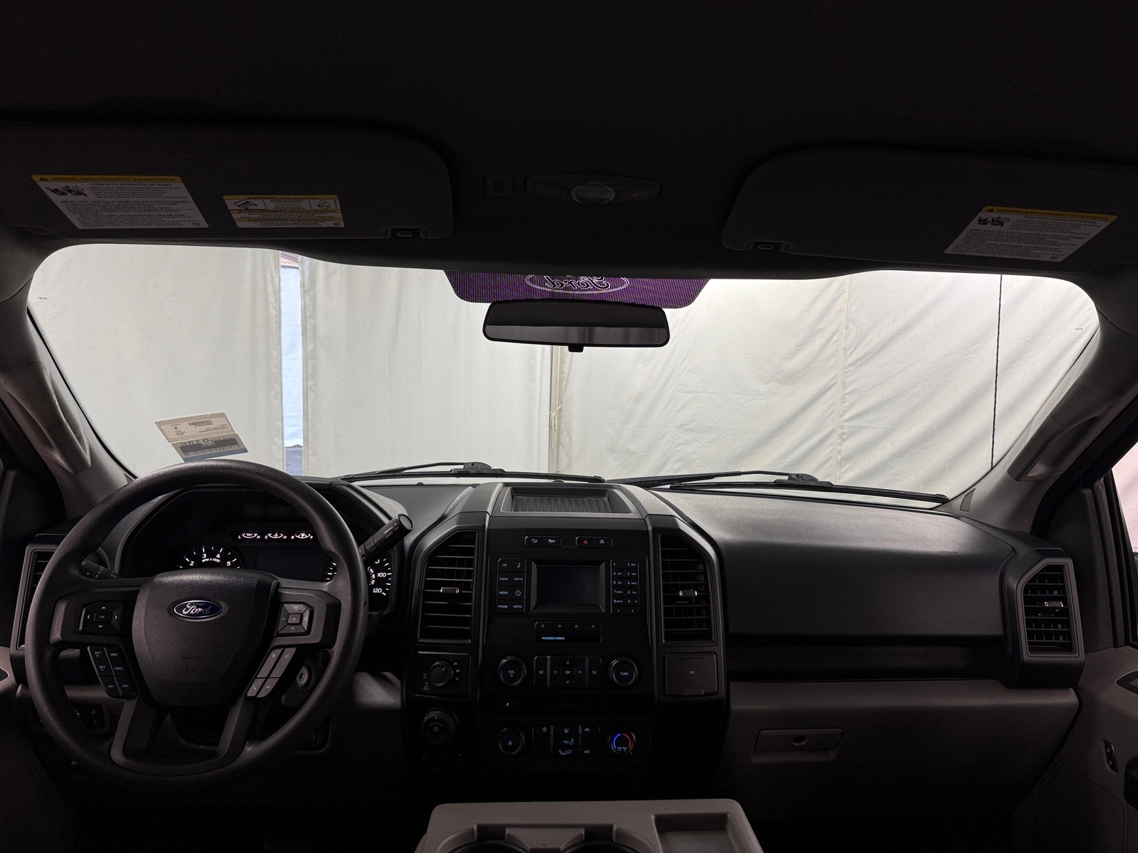 Thumbnail: 2016 Ford Econoline - 3