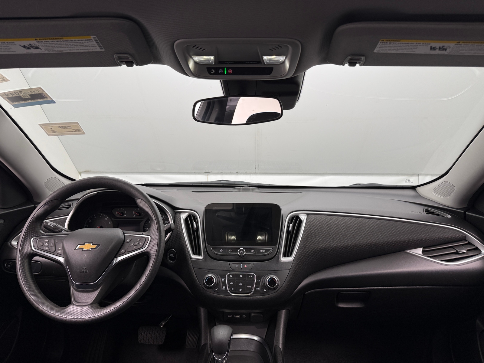 Thumbnail: 2024 Chevrolet Malibu - 3