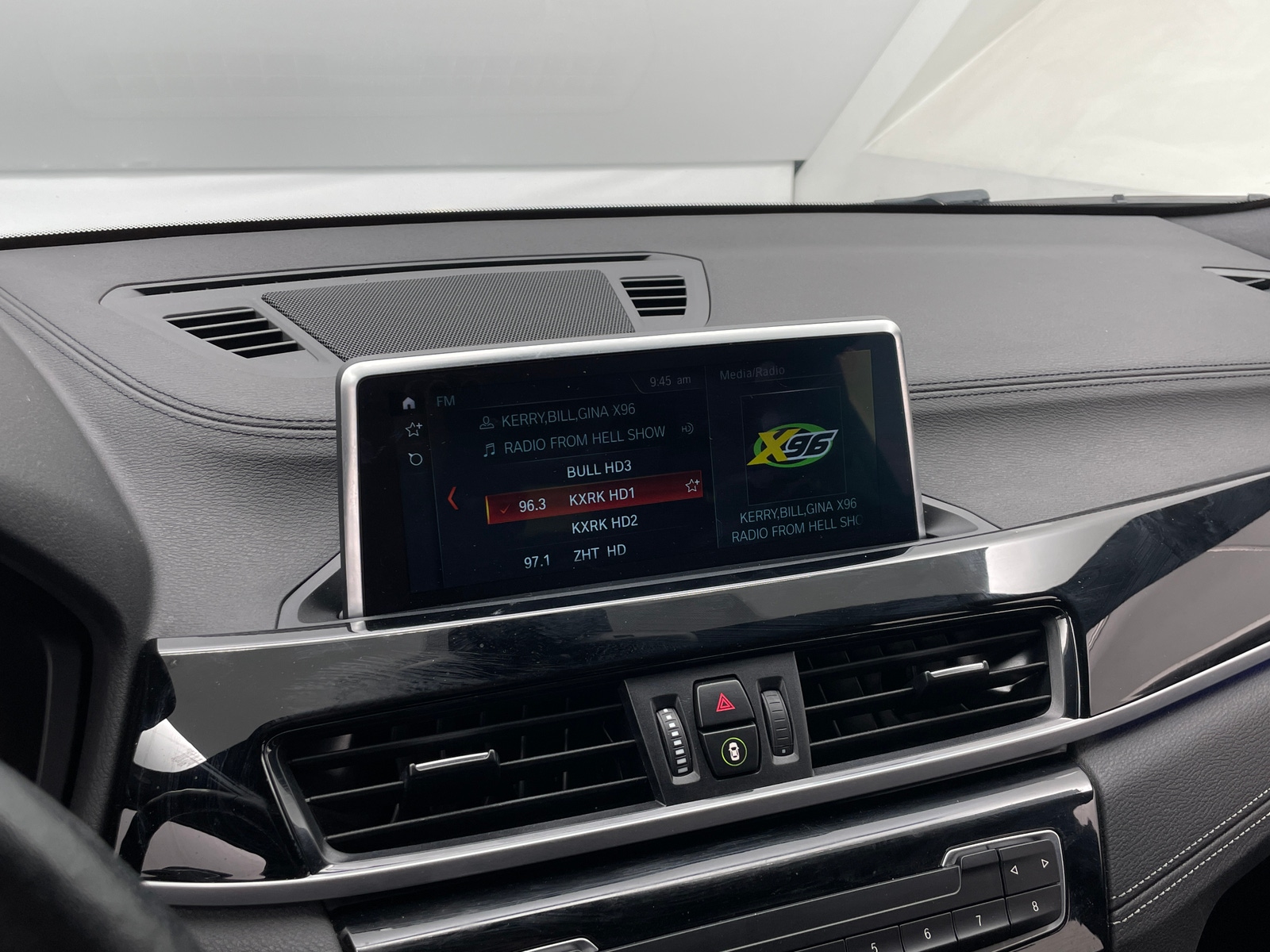 Thumbnail: 2022 BMW X2 - 3