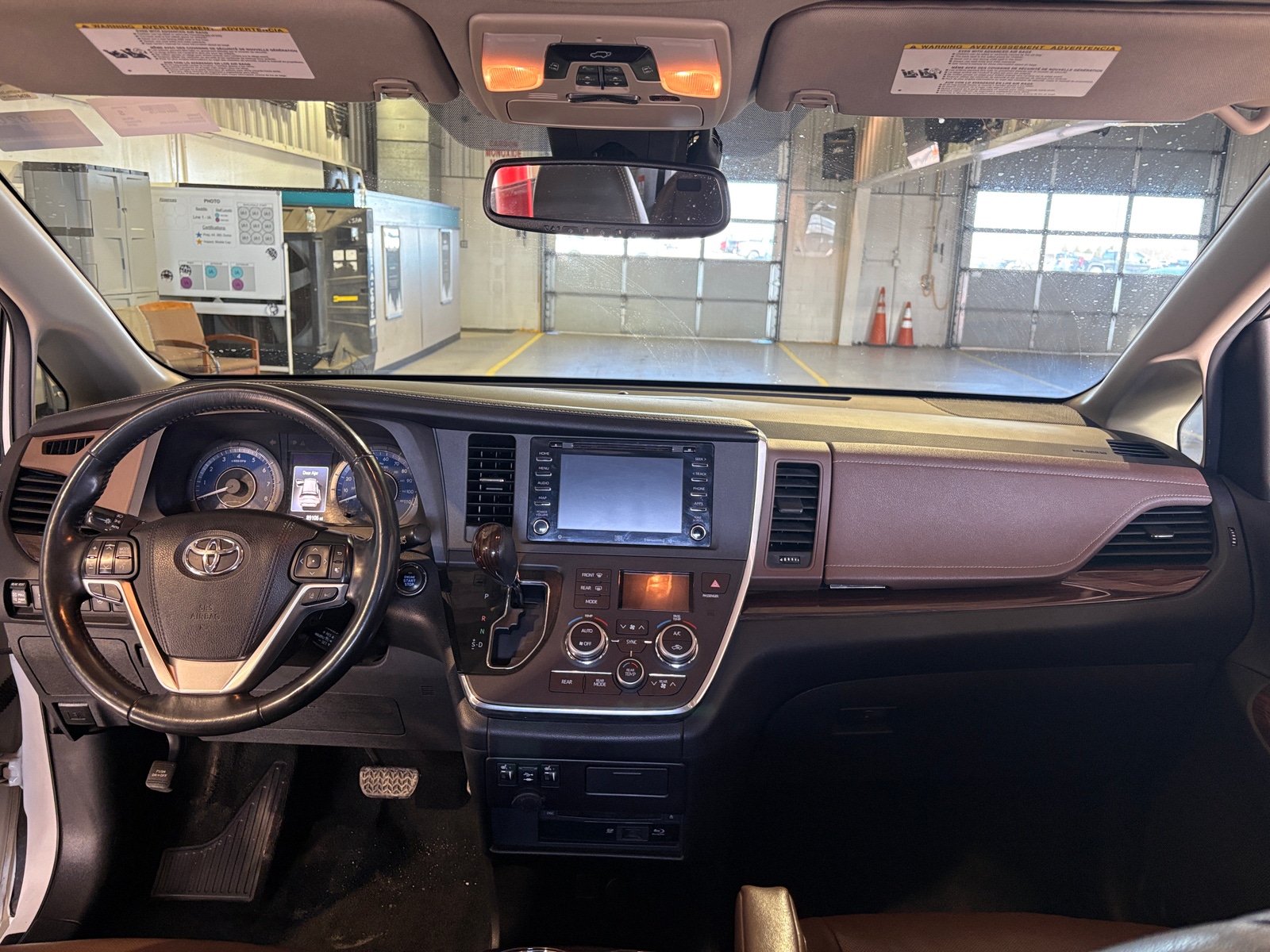 Thumbnail: 2018 Toyota Sienna - 2