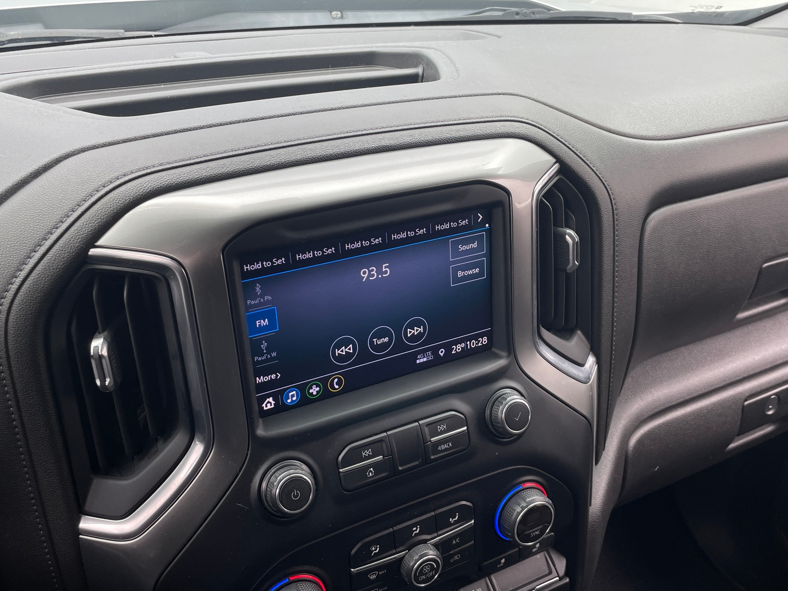 Thumbnail: 2019 Chevrolet Silverado 1500 - 4