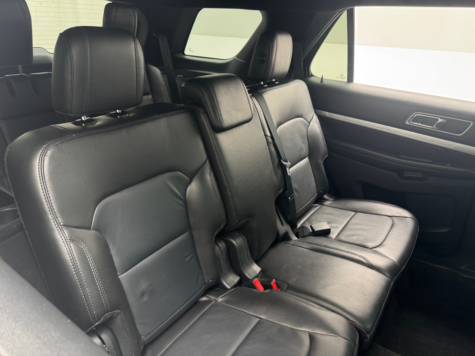 Thumbnail: 2017 Ford Explorer - 5