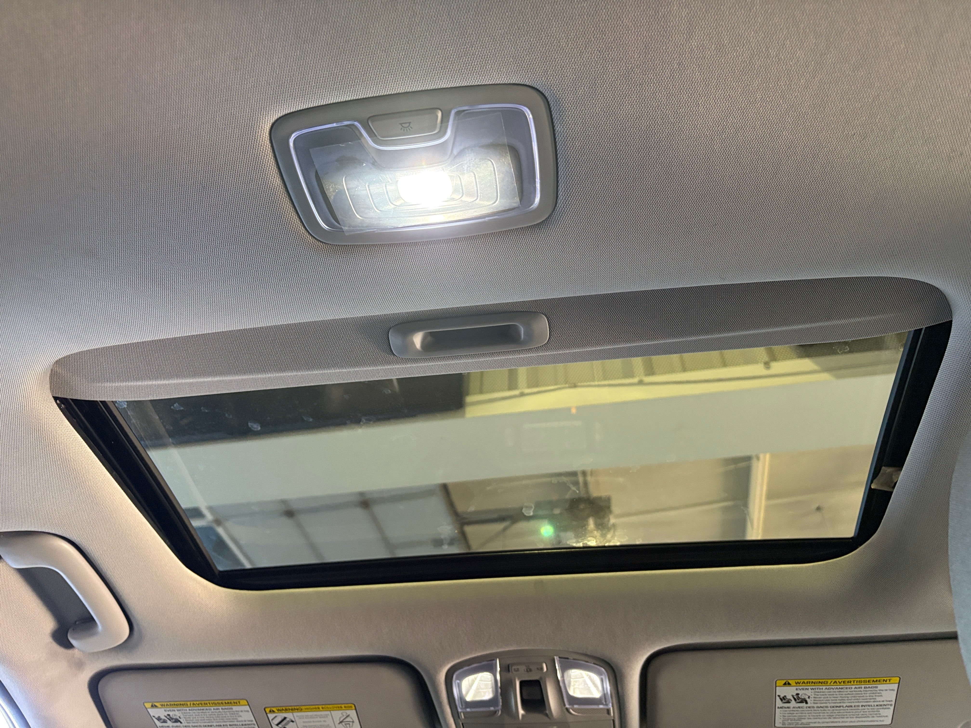 Used 2023 Hyundai Kona EV SEL with VIN KM8K33AGXPU167512 for sale in Oak Creek, WI