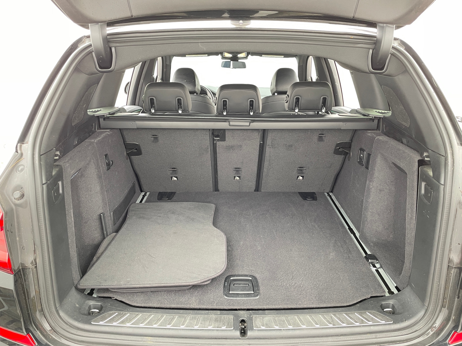 Thumbnail: 2019 BMW X3 - 6