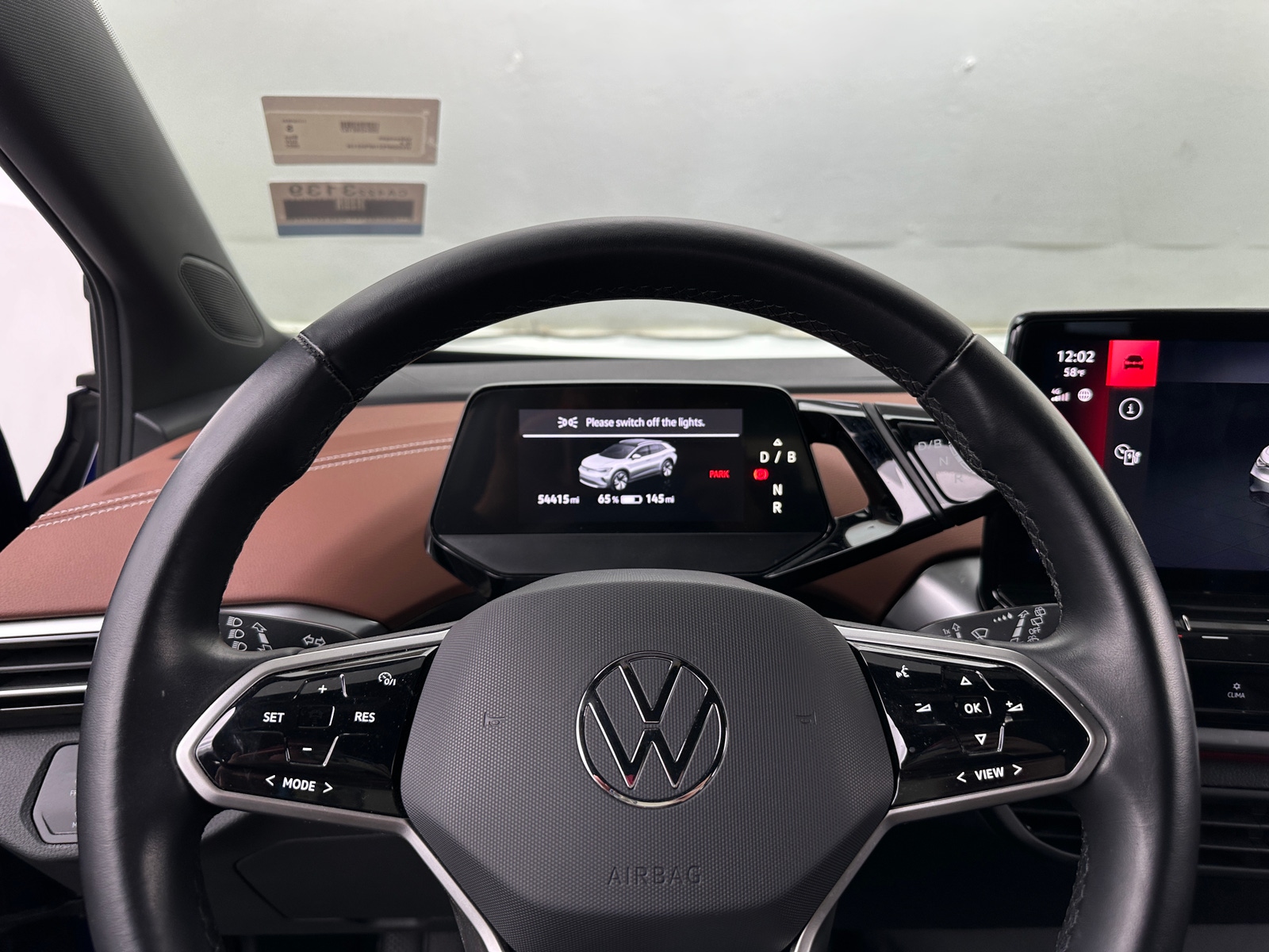 Thumbnail: 2022 Volkswagen ID.4 - 4