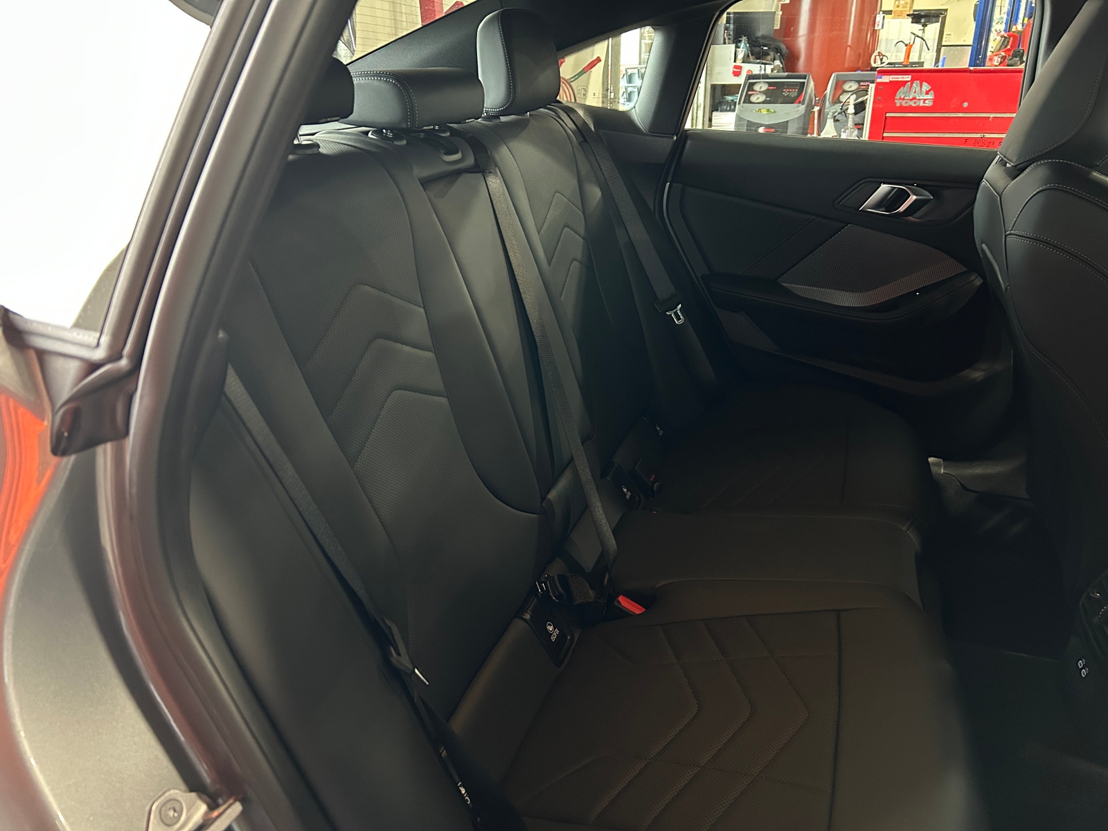 Thumbnail: 2025 BMW 2 Series - 5