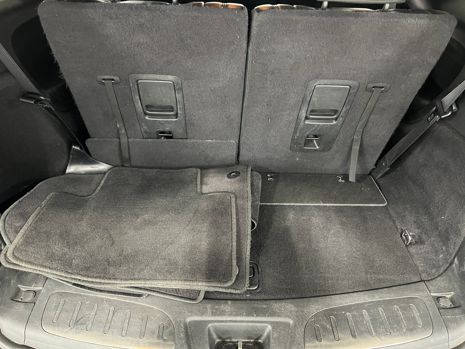 Thumbnail: 2018 Dodge Durango - 6