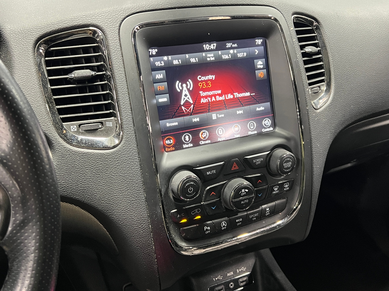 Thumbnail: 2018 Dodge Durango - 3