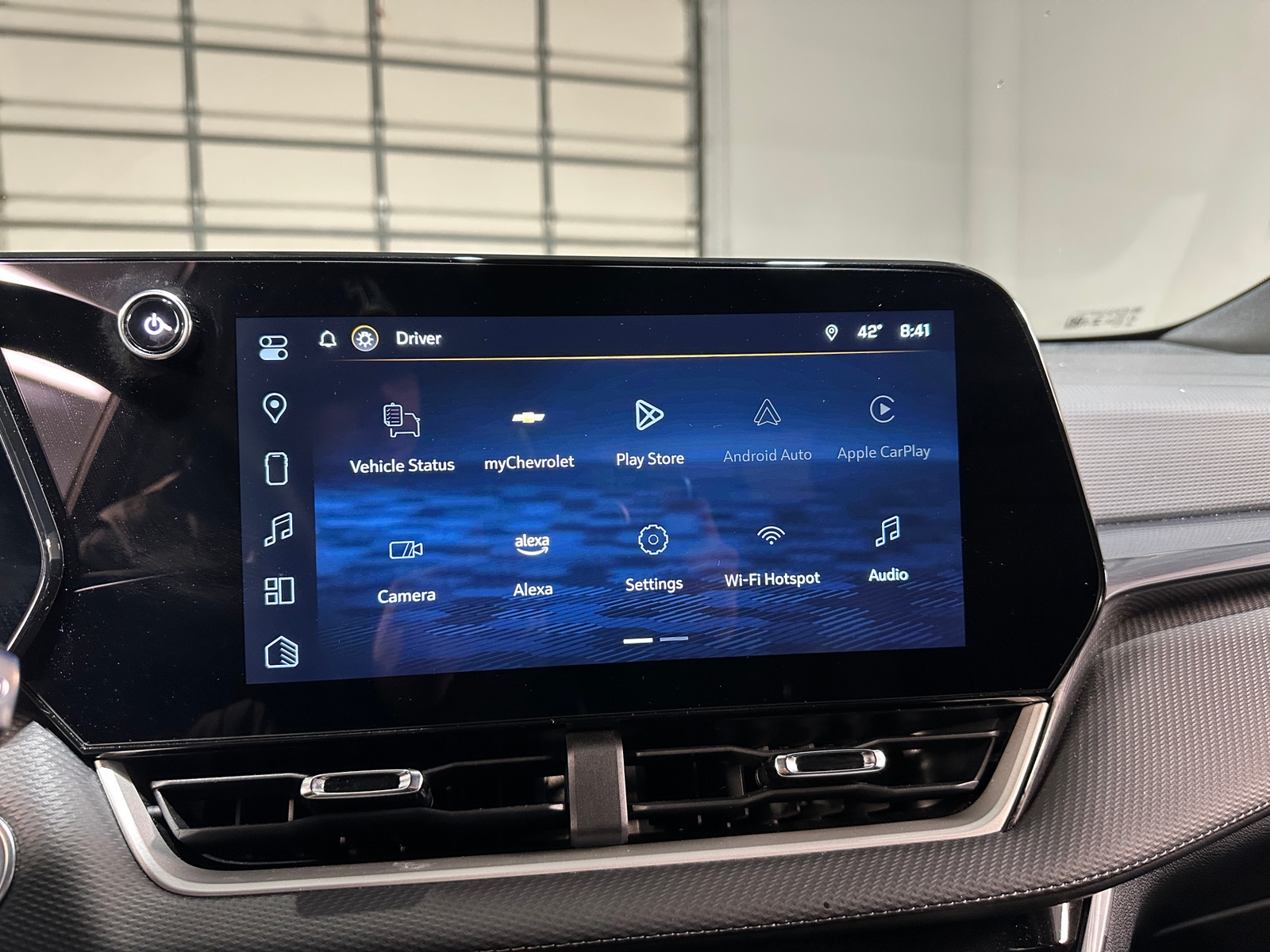 Thumbnail: 2025 Chevrolet Equinox - 4