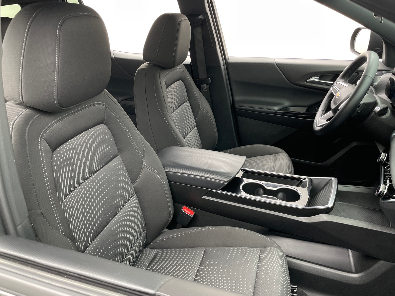 Thumbnail: 2025 Chevrolet Equinox - 2