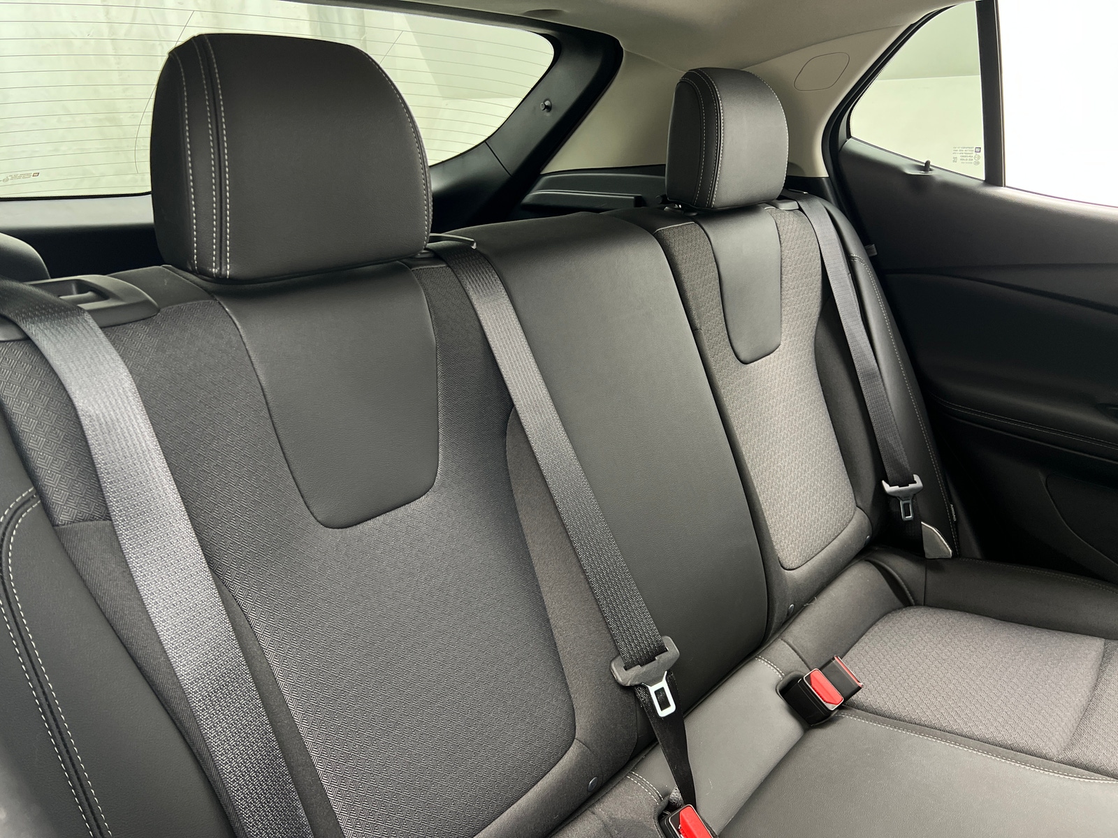 Thumbnail: 2025 Buick Encore GX - 6