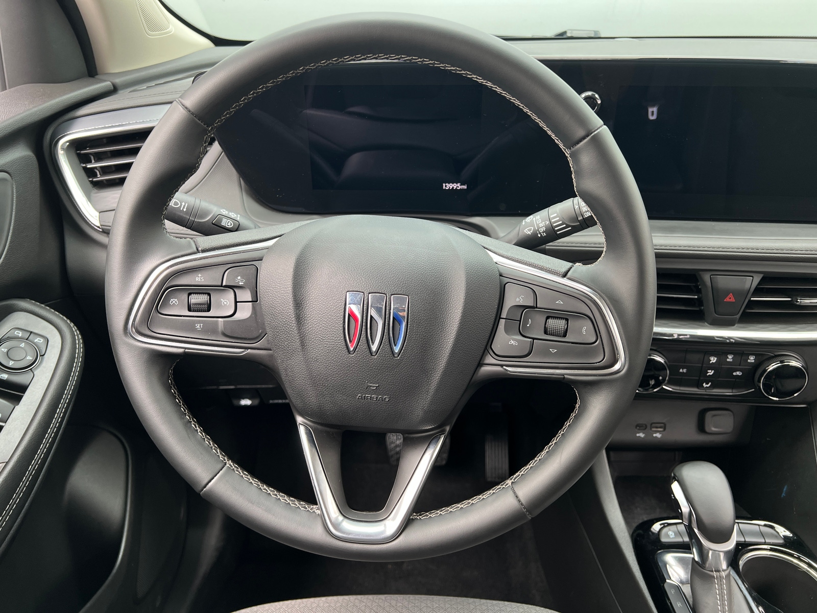 Thumbnail: 2025 Buick Encore GX - 5