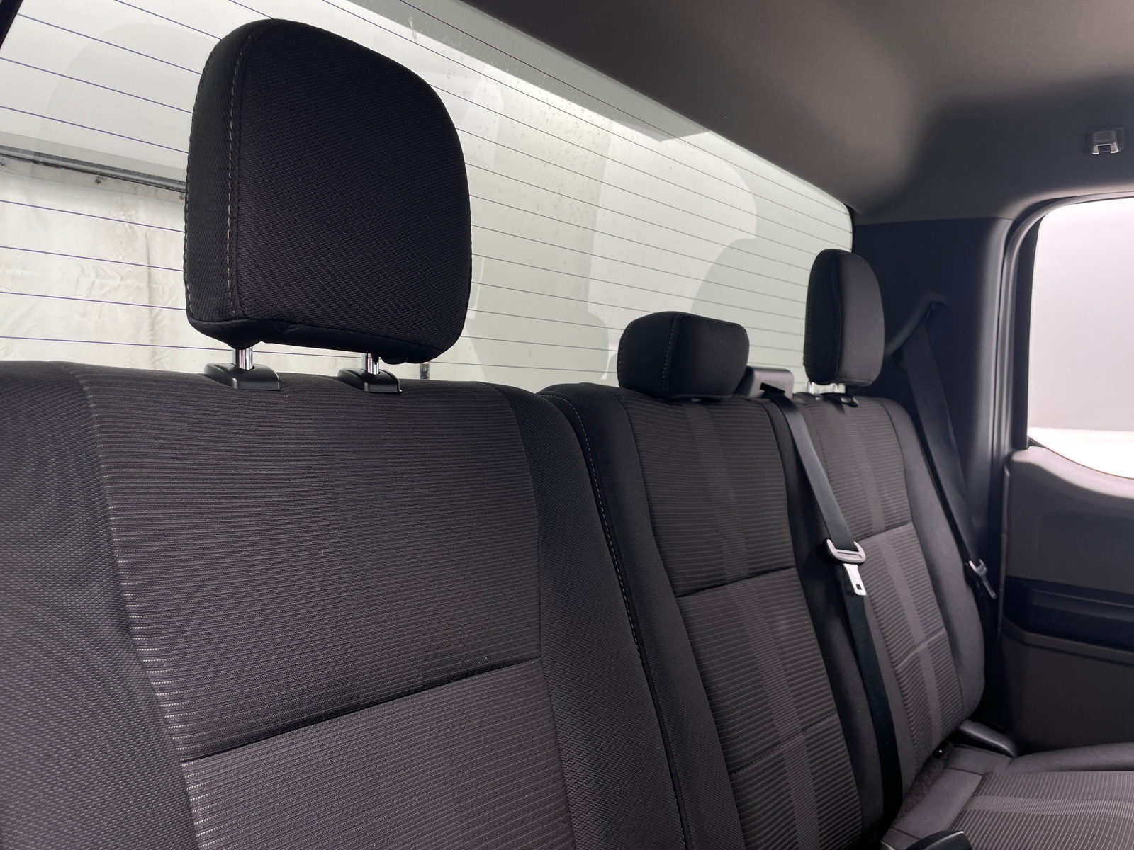 Thumbnail: 2020 Ford Econoline - 6