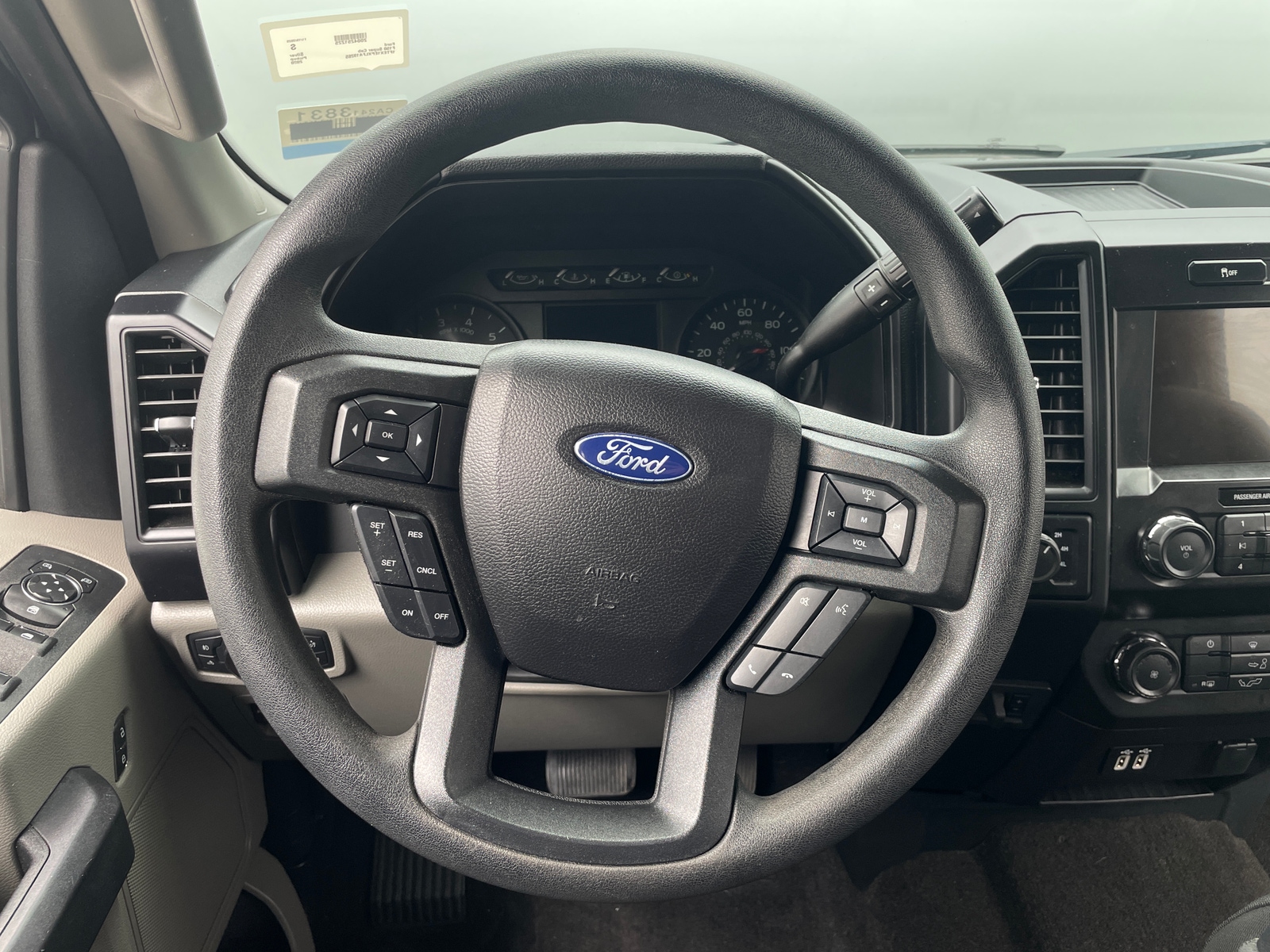 Thumbnail: 2020 Ford Econoline - 5