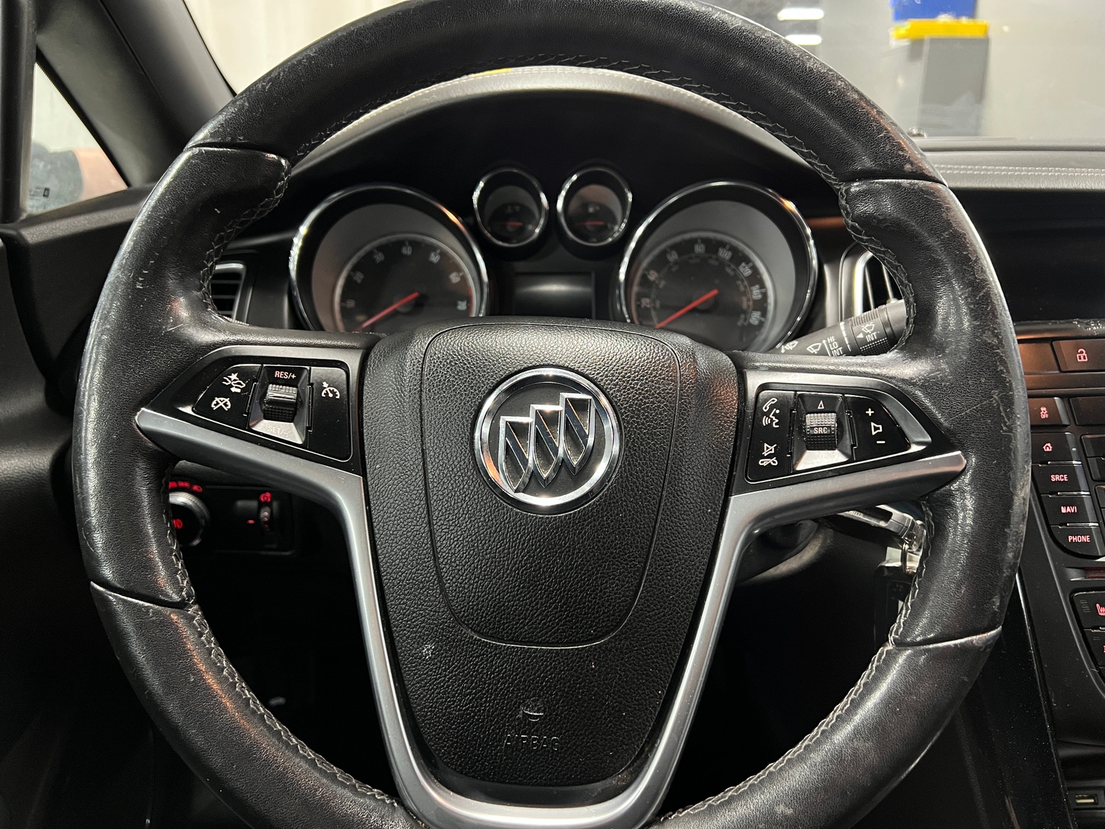 Thumbnail: 2018 Buick Cascada - 4