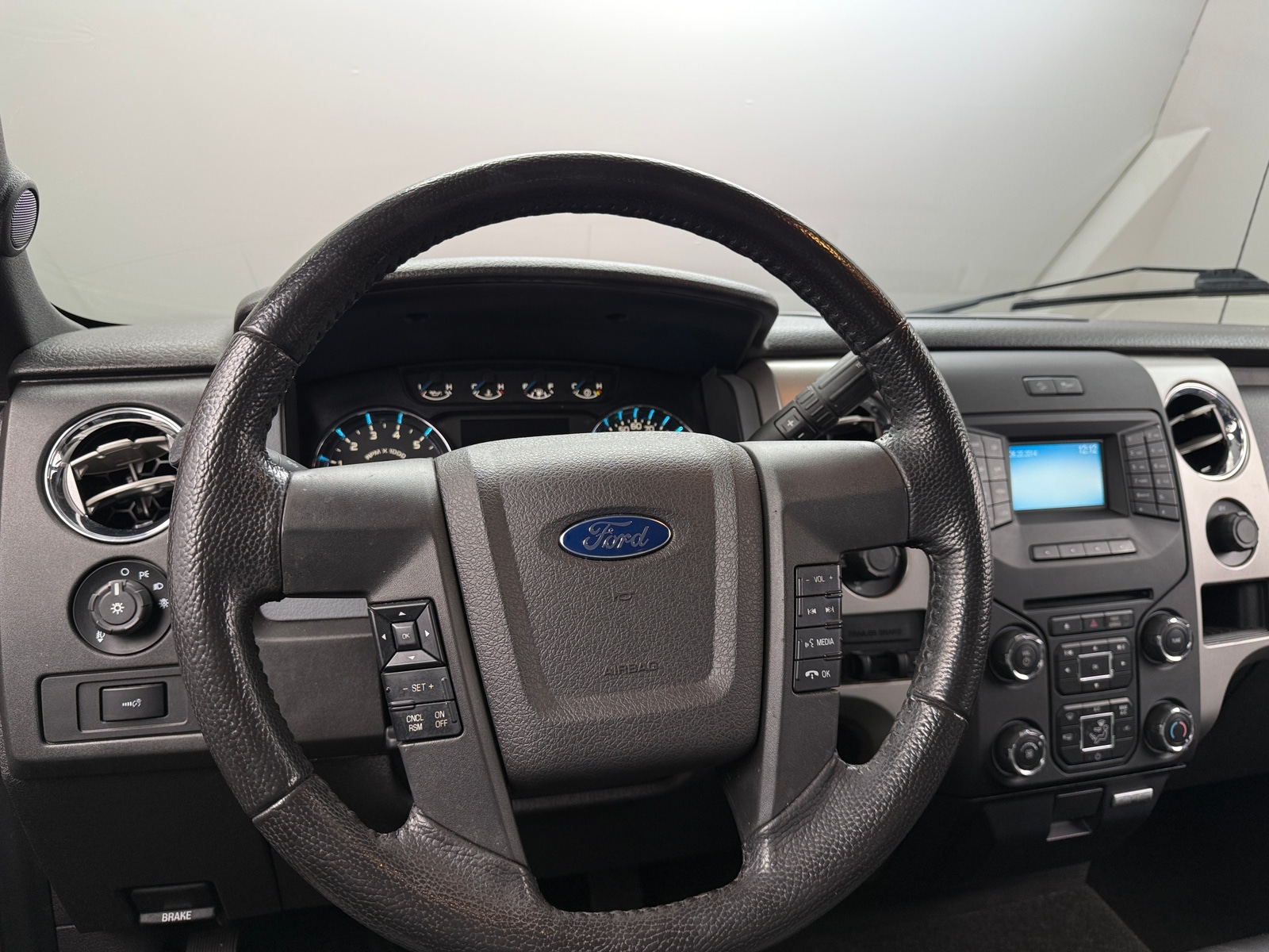 Thumbnail: 2014 Ford Econoline - 4