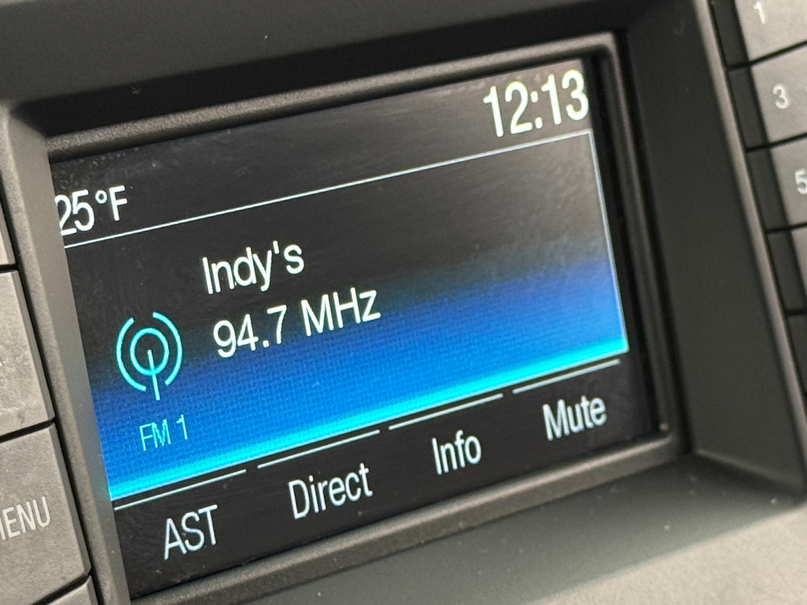 Thumbnail: 2014 Ford Econoline - 3