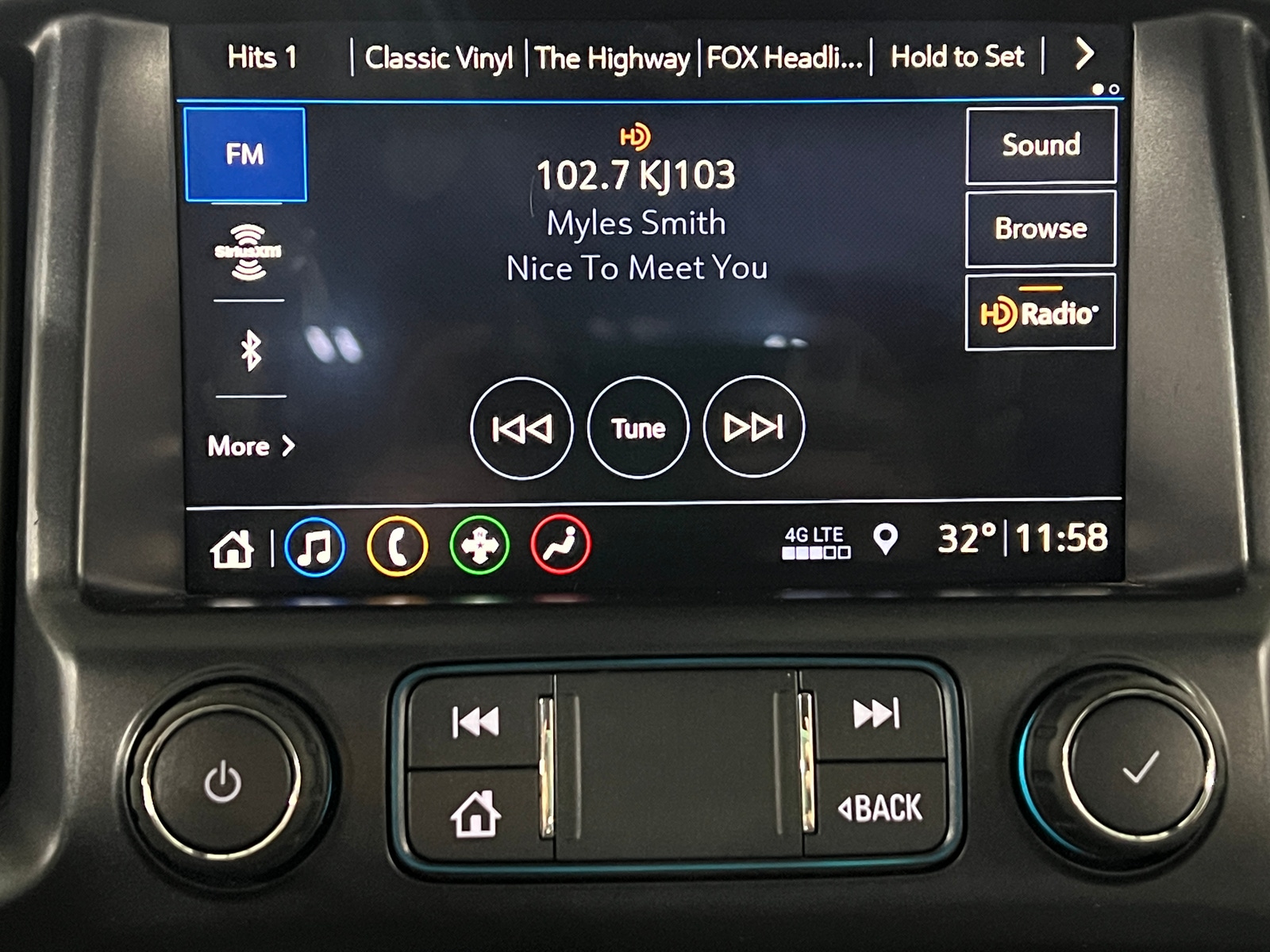 Thumbnail: 2019 Chevrolet Colorado - 3