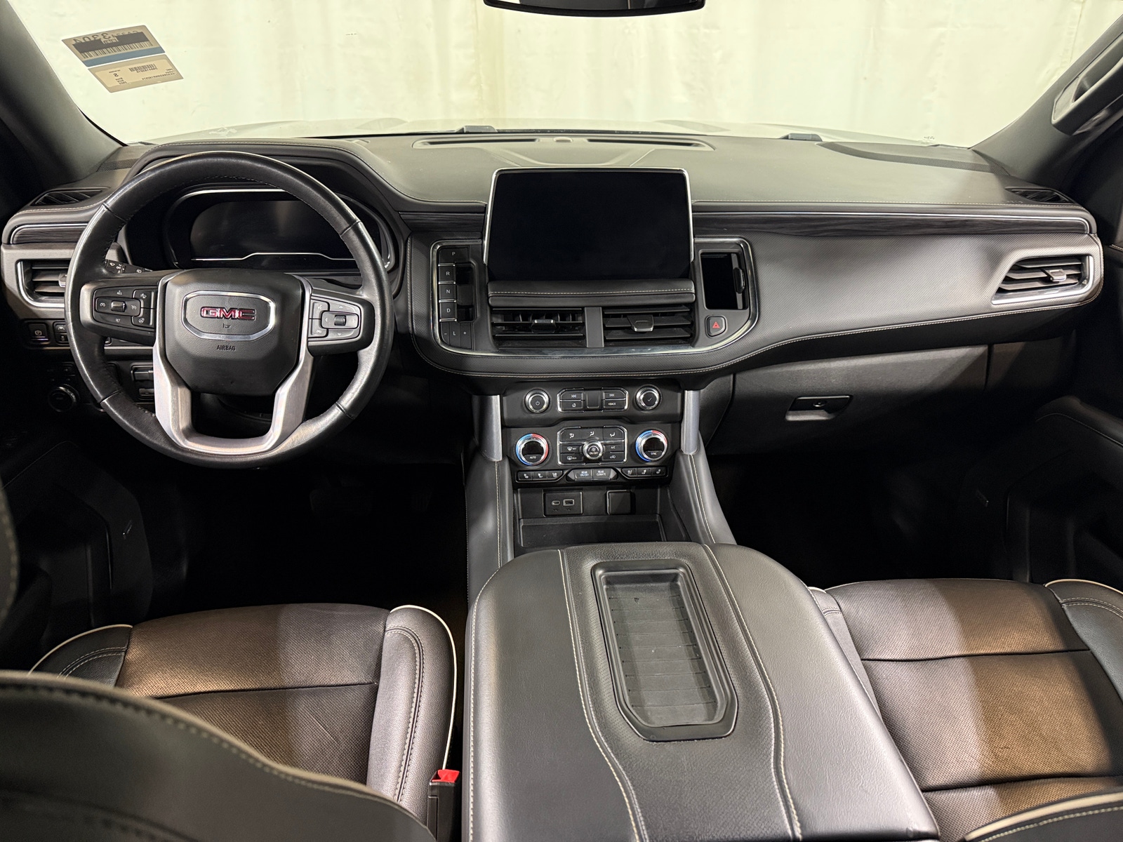 Thumbnail: 2022 GMC Yukon - 2