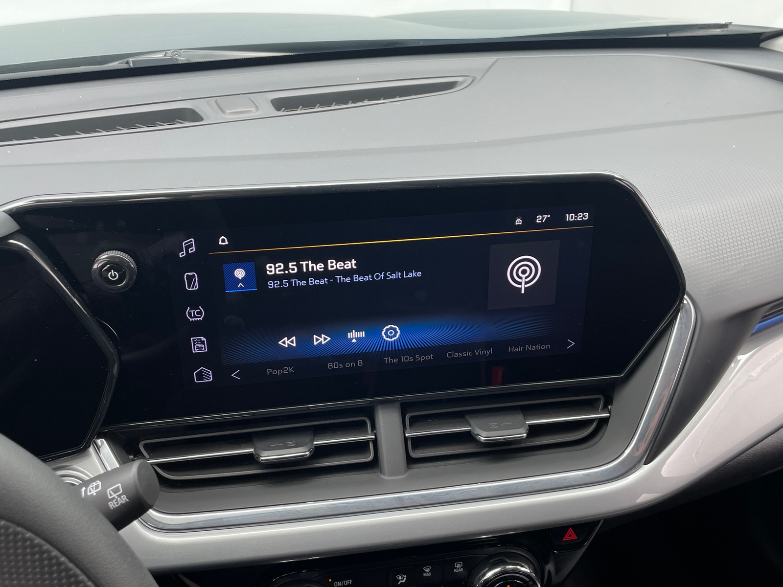 Thumbnail: 2025 Chevrolet Trax - 4