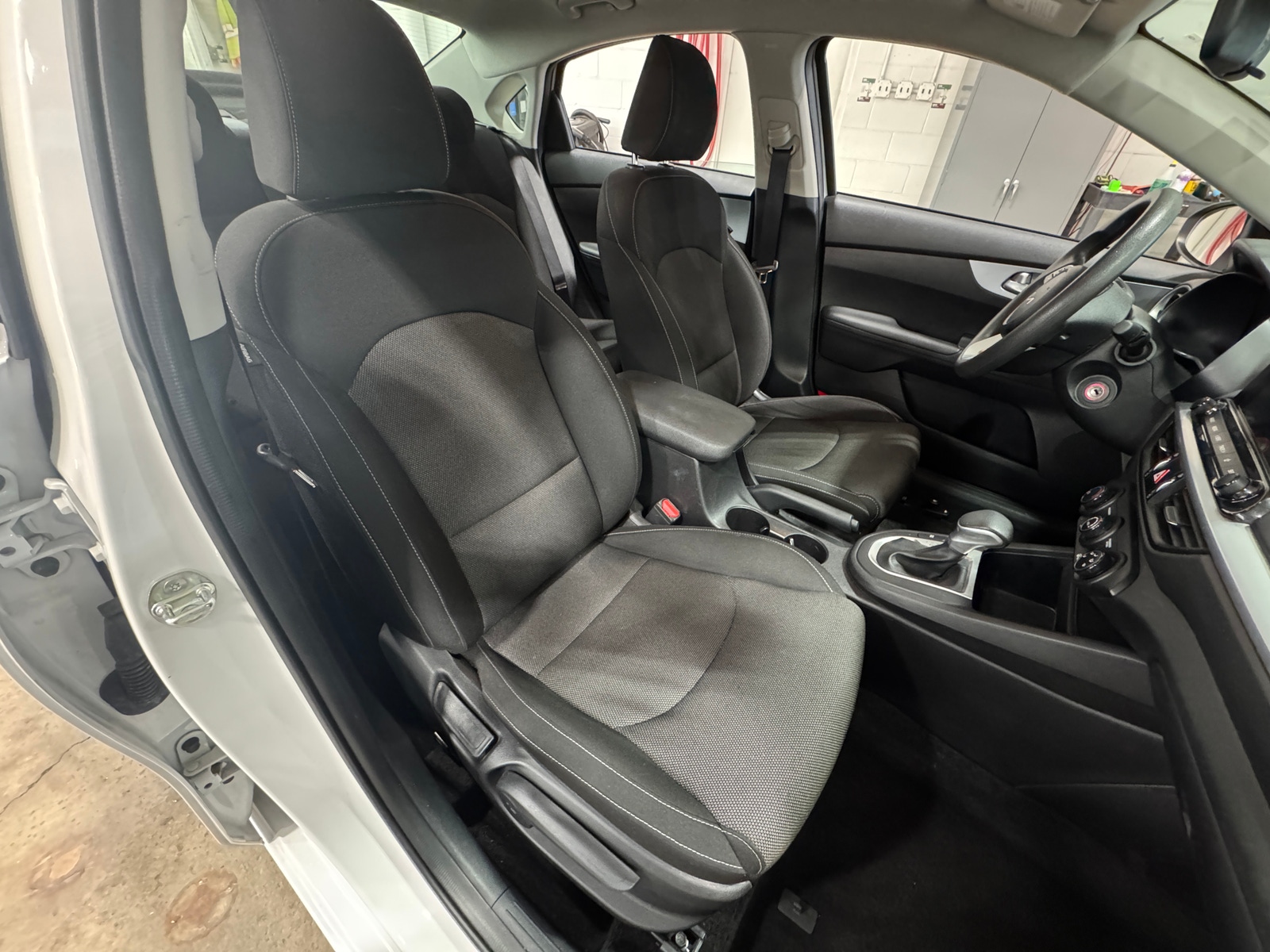 Thumbnail: 2024 Kia Forte - 2