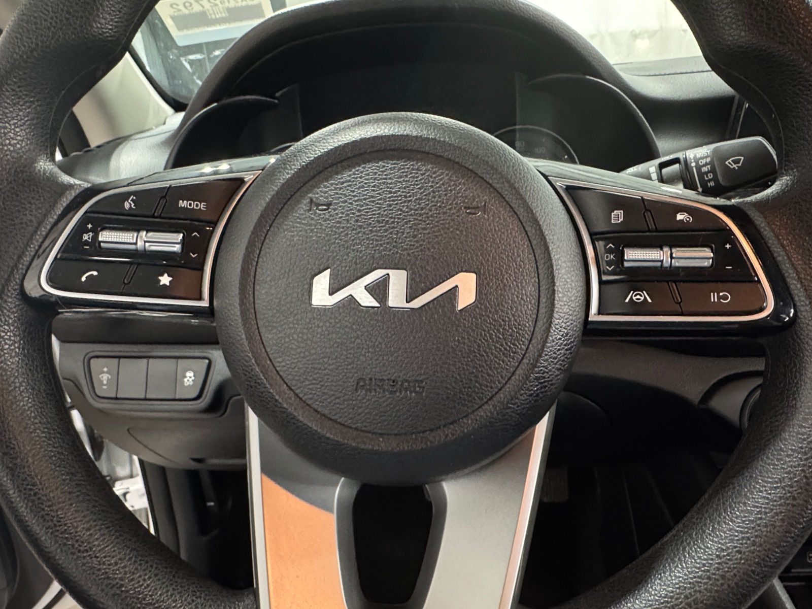 Thumbnail: 2024 Kia Forte - 5