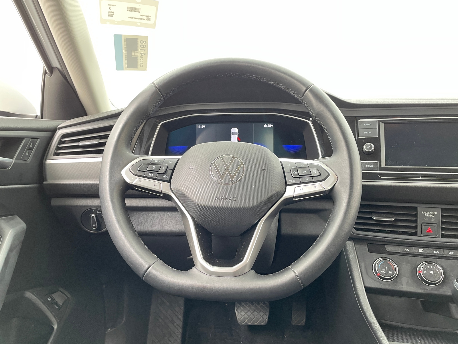 Thumbnail: 2022 Volkswagen Jetta - 5