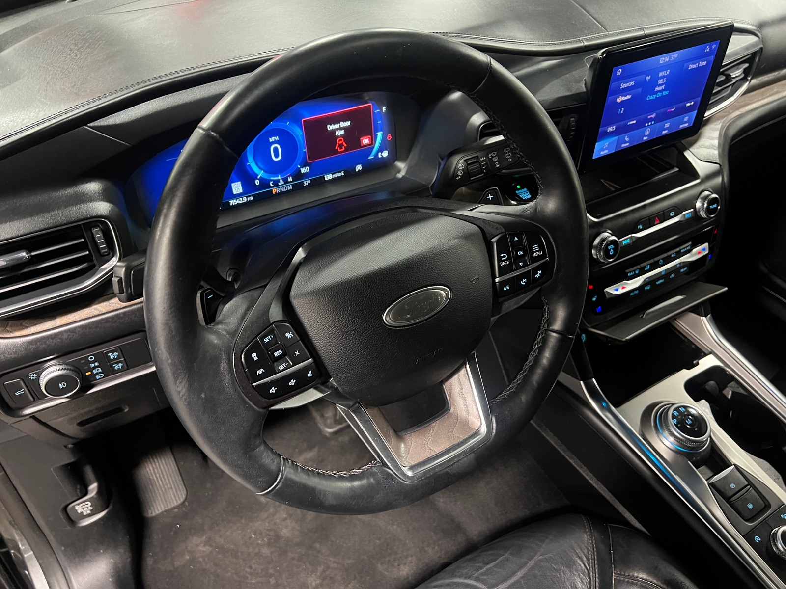 Thumbnail: 2020 Ford Explorer - 4