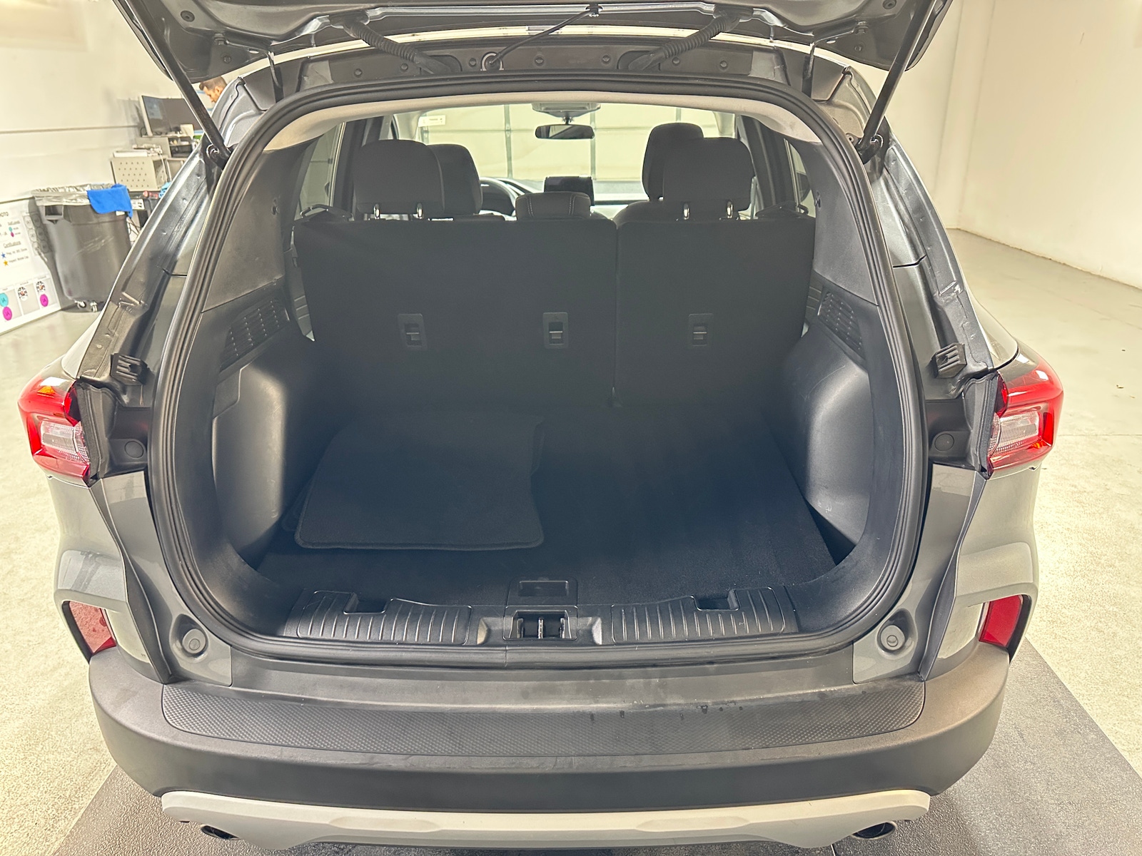 Thumbnail: 2025 Ford Escape - 7