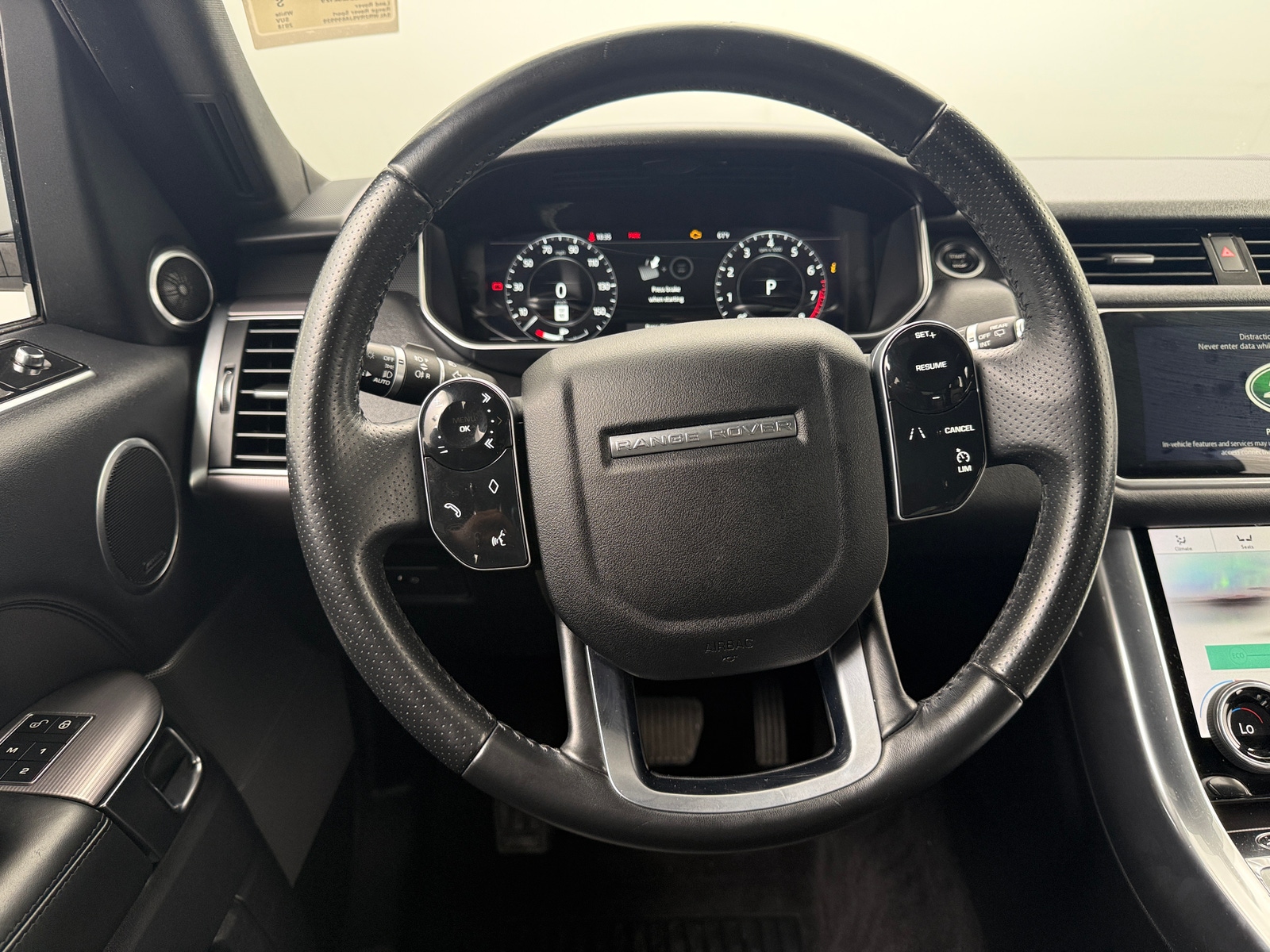 Thumbnail: 2018 Land Rover Range Rover Sport - 4