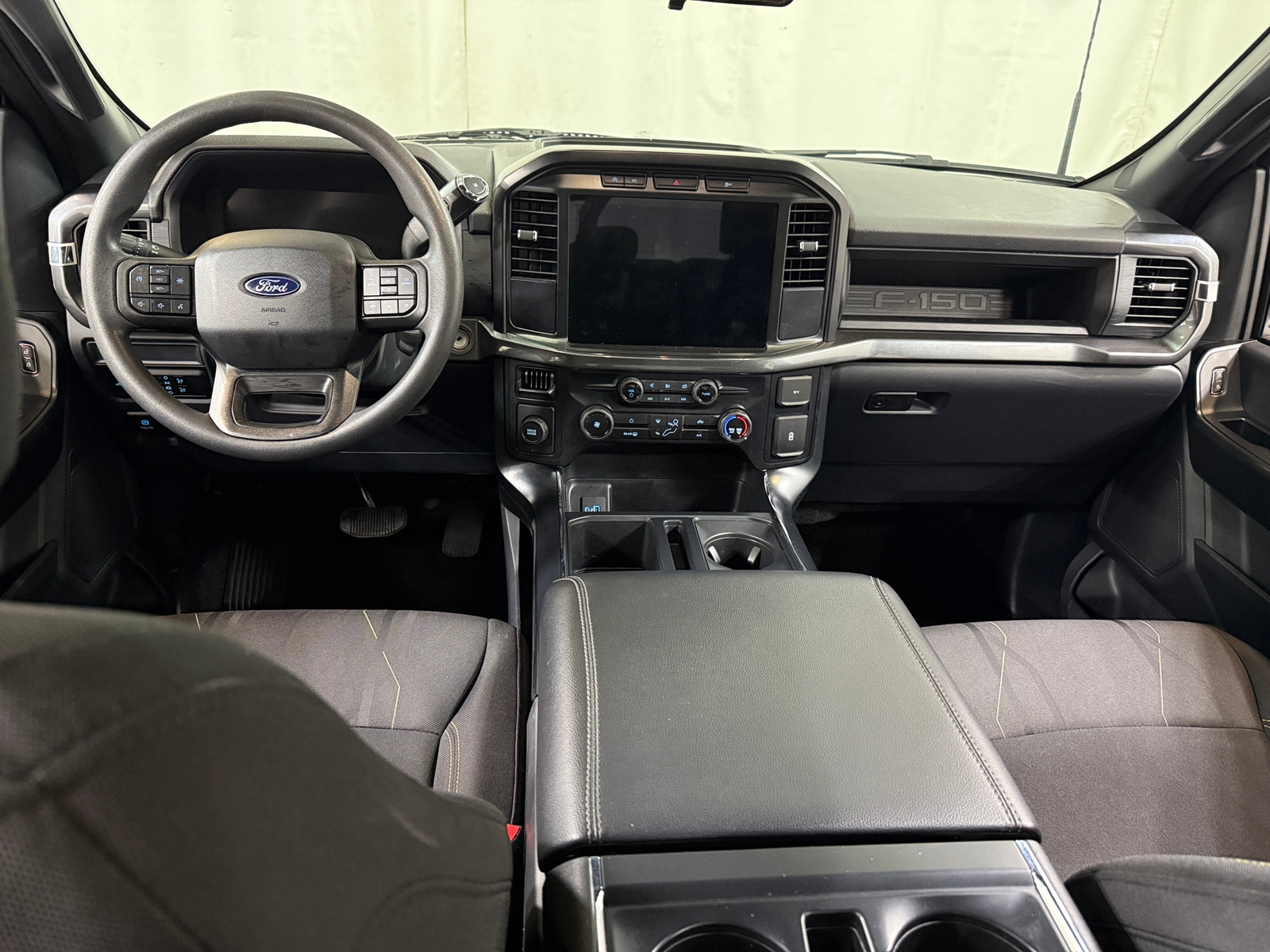 Thumbnail: 2024 Ford Econoline - 3