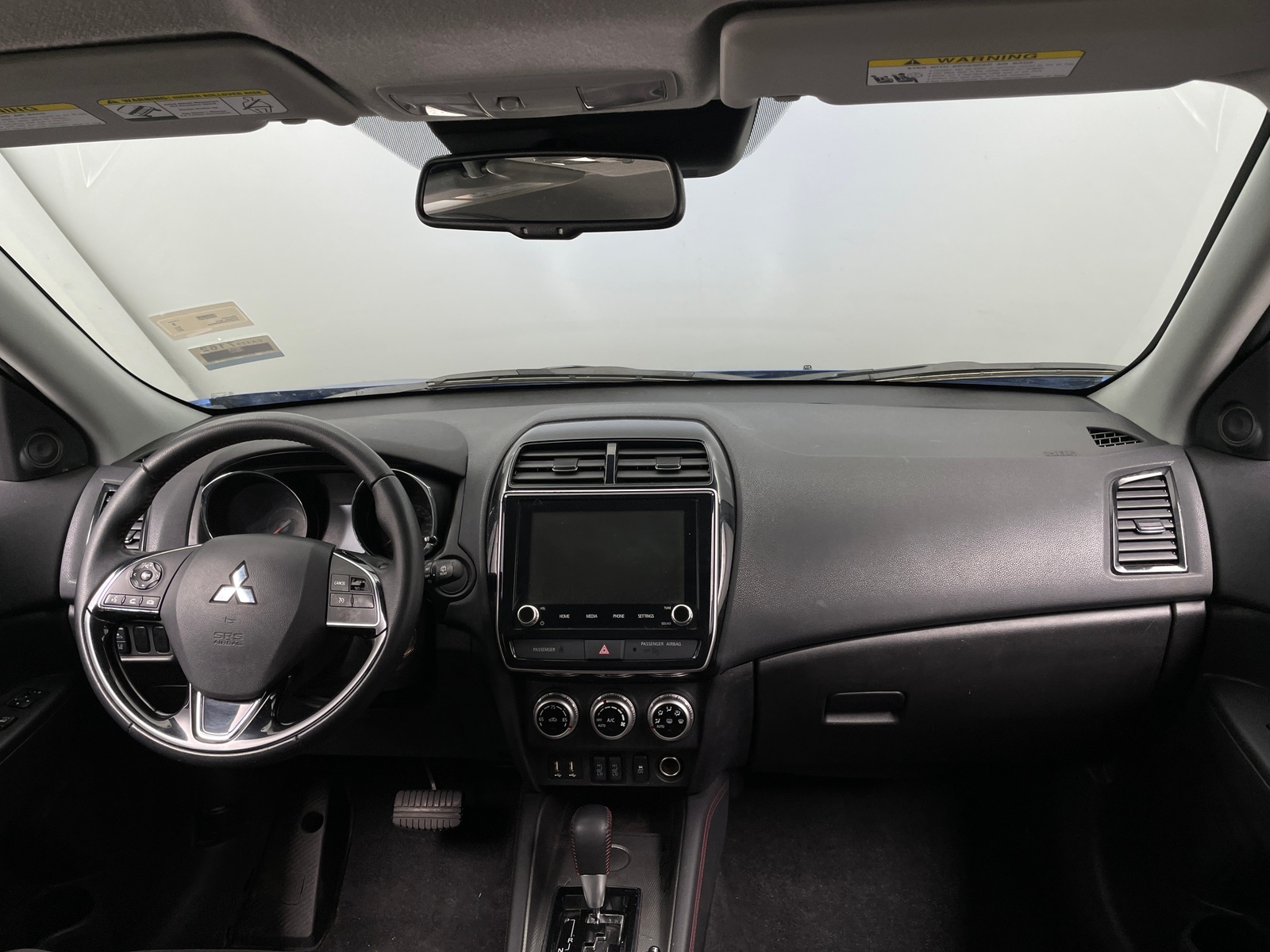 Thumbnail: 2021 Mitsubishi Outlander Sport - 3