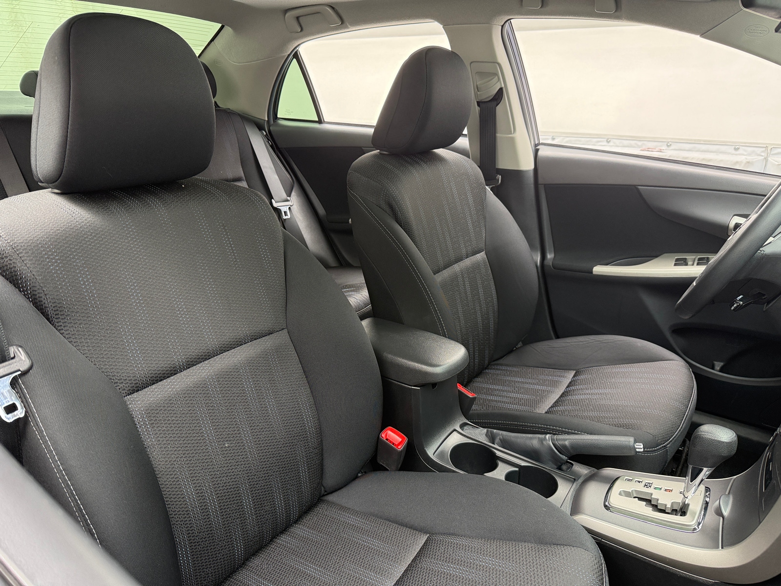 Thumbnail: 2013 Toyota Corolla - 2