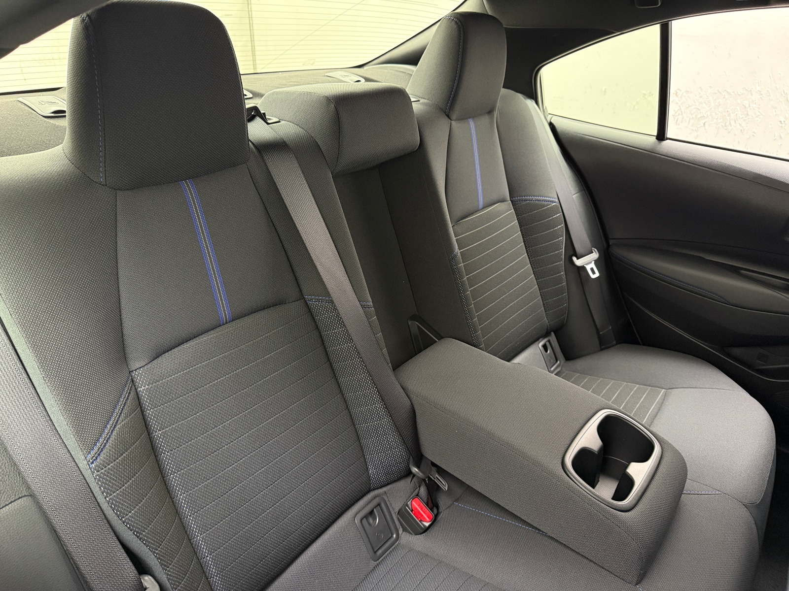 Thumbnail: 2022 Toyota Corolla - 6