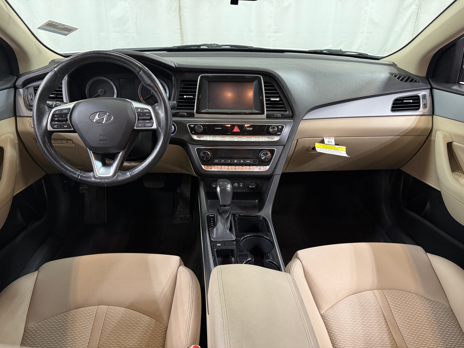 Thumbnail: 2019 Hyundai Sonata - 3