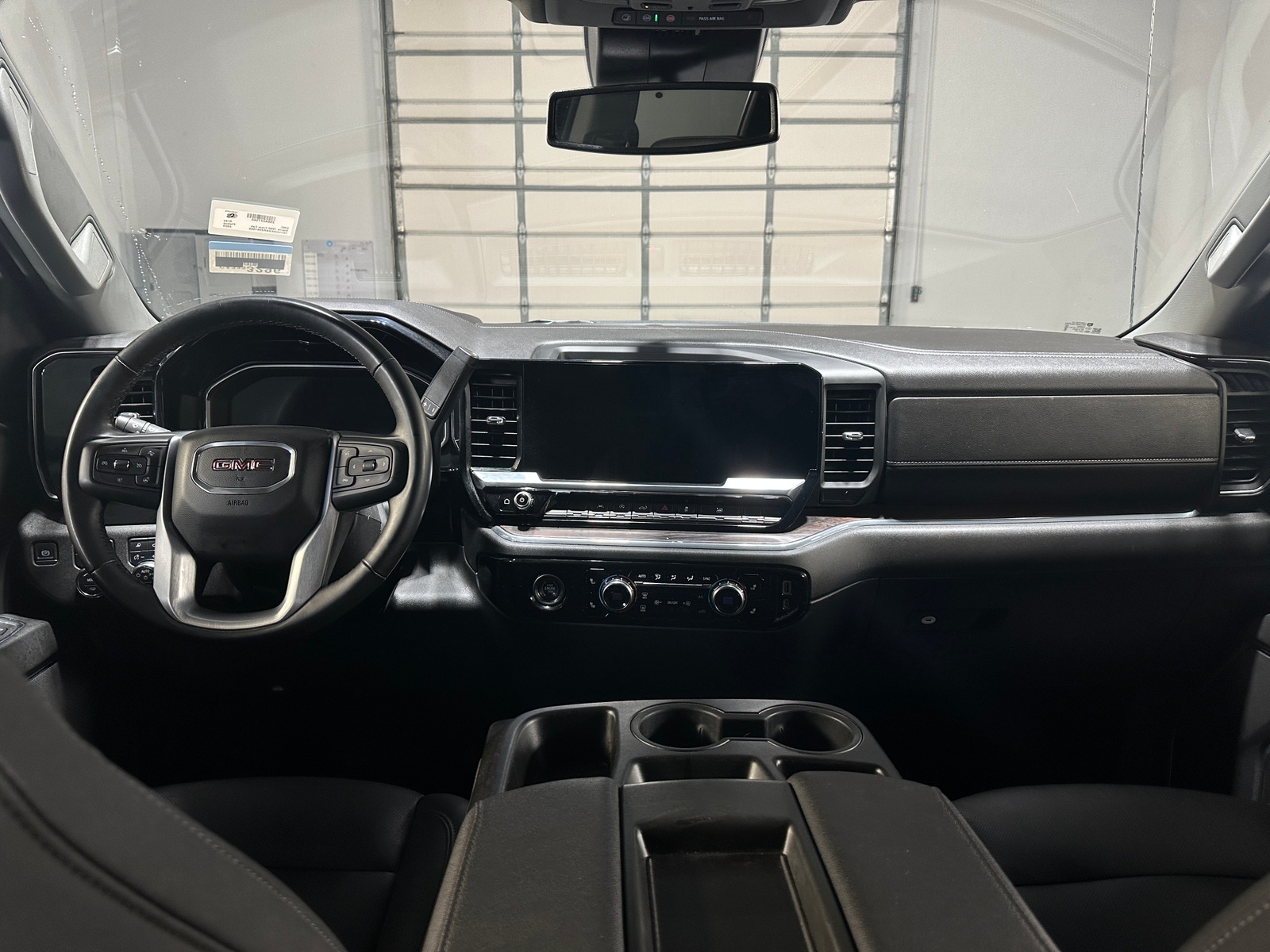 Thumbnail: 2024 GMC Sierra 1500 - 2