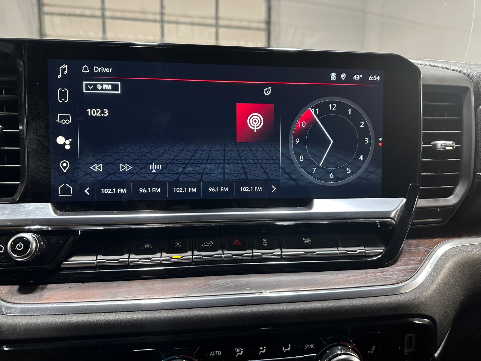 Thumbnail: 2024 GMC Sierra 1500 - 3