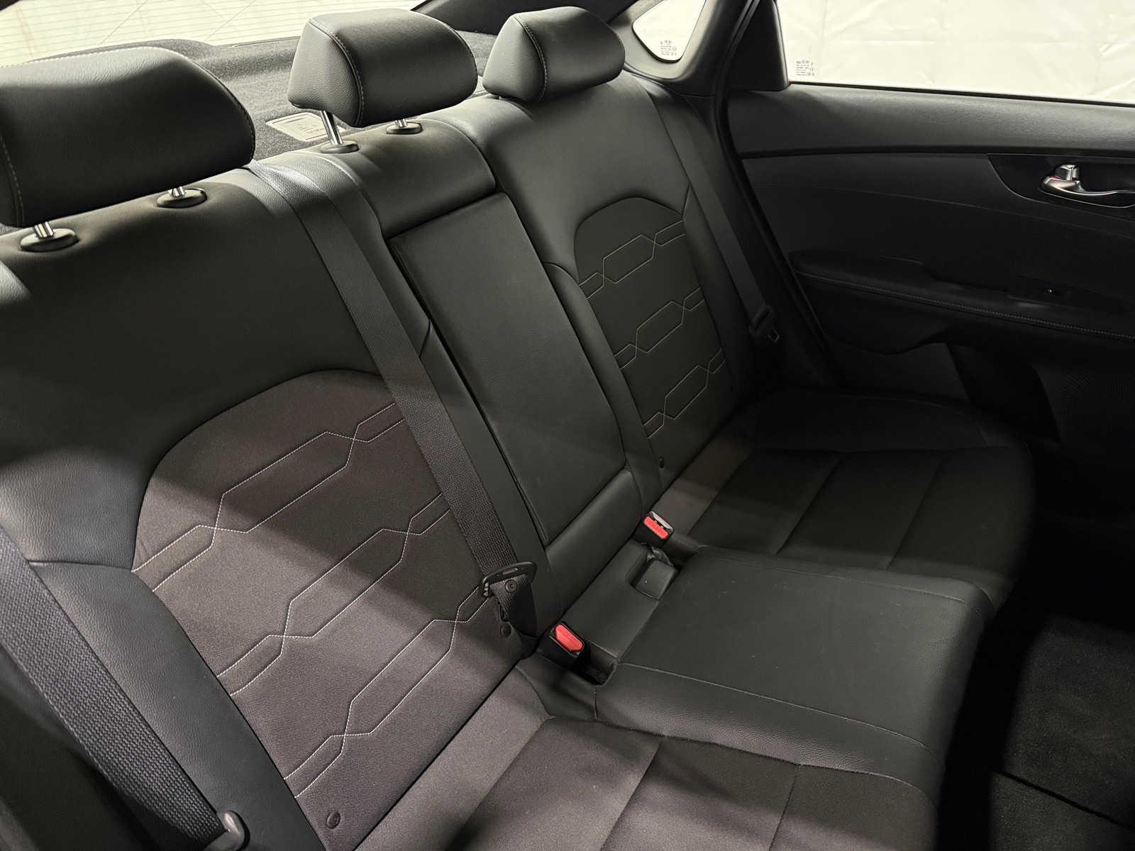 Thumbnail: 2021 Kia Forte - 6