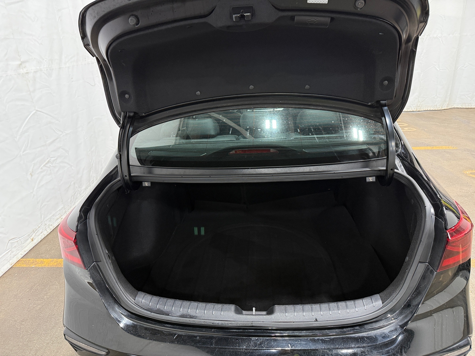 Thumbnail: 2021 Kia Forte - 7